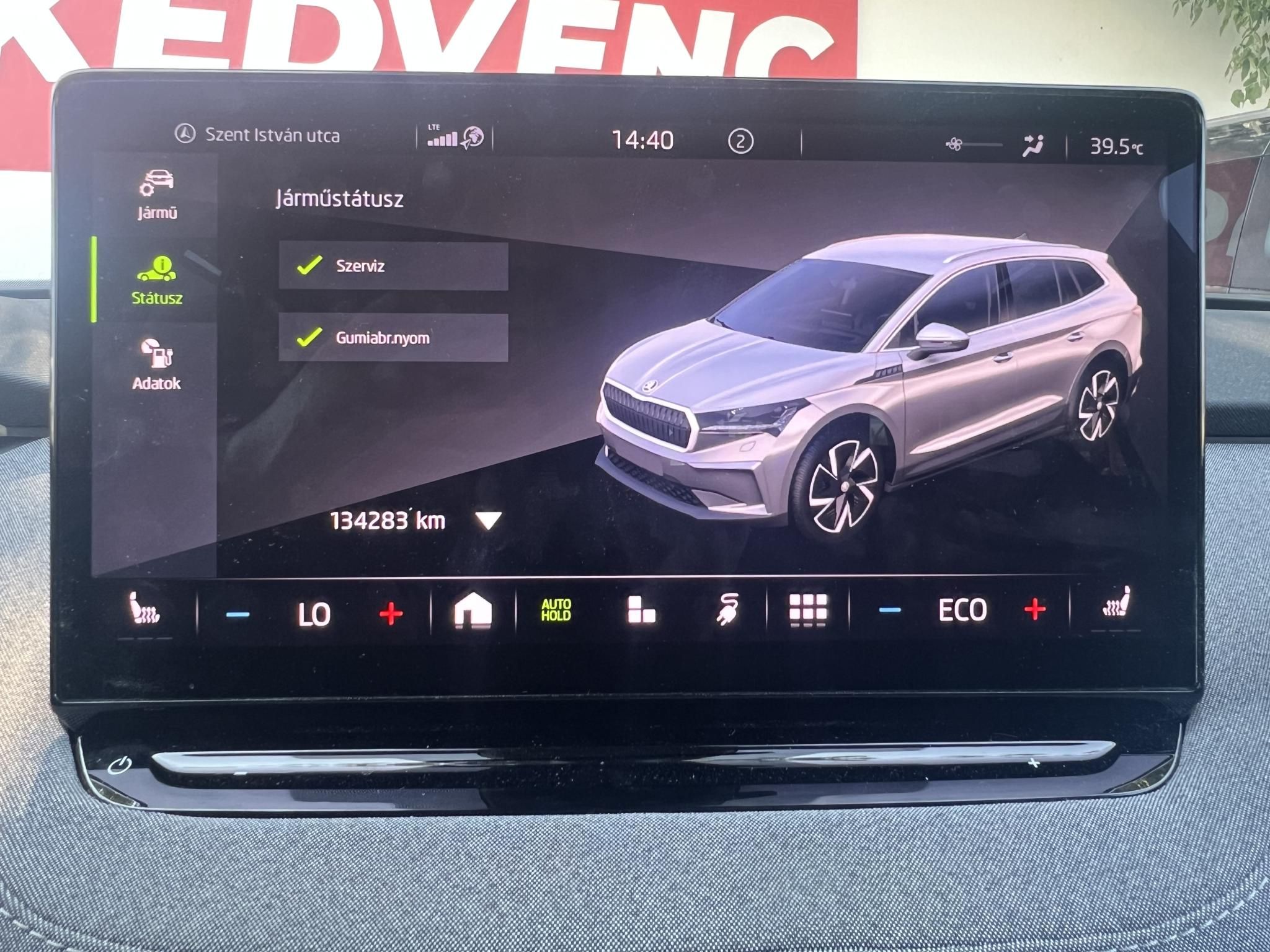 SKODA ENYAQ iV 60 Perfect Led fényszóró Navigáció Carplay Keyless Tolatókamera!