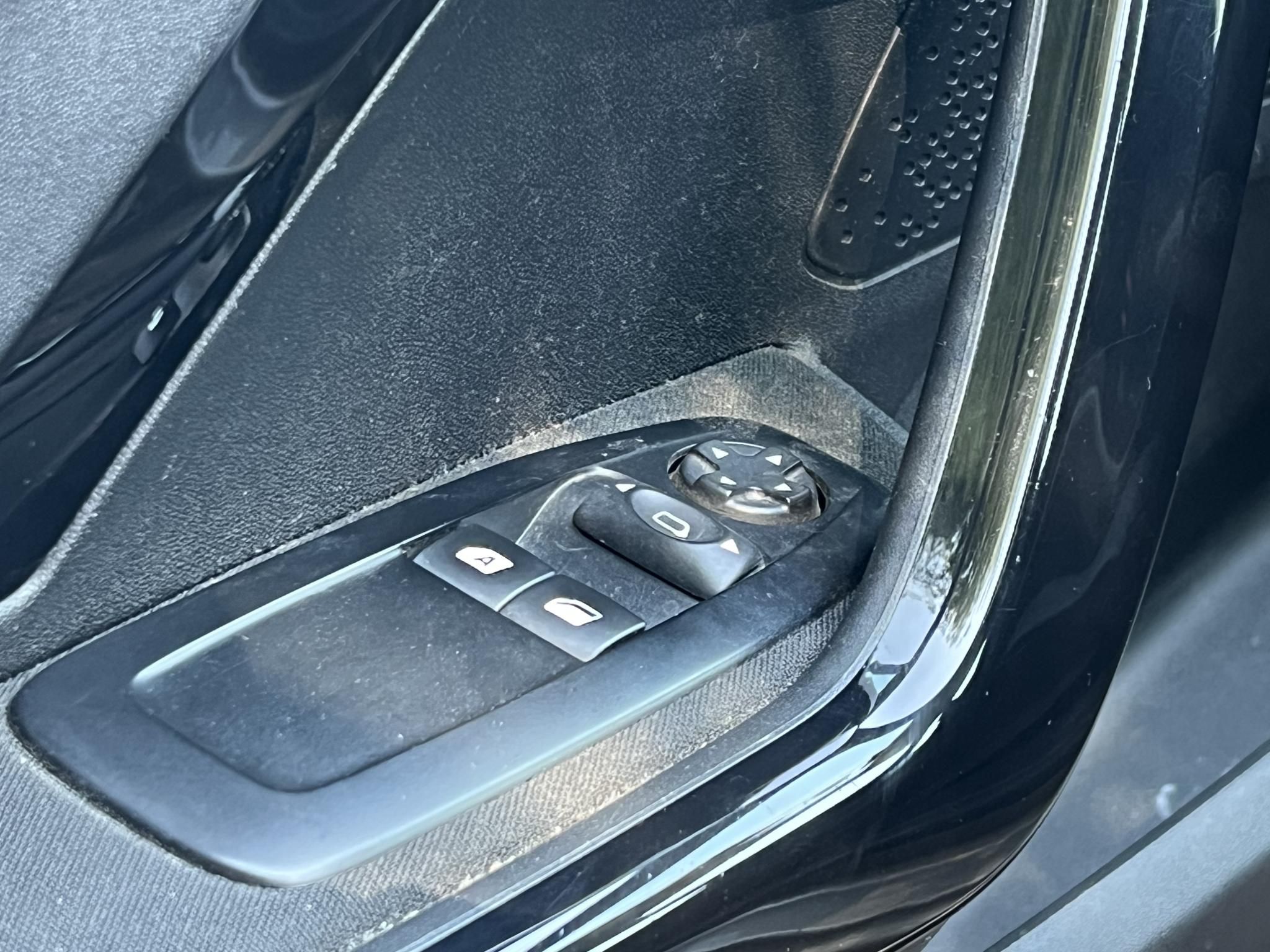 PEUGEOT 208 1.2 VTi PureTech Active Magyarországi Klíma Tempomat Bluetooth!
