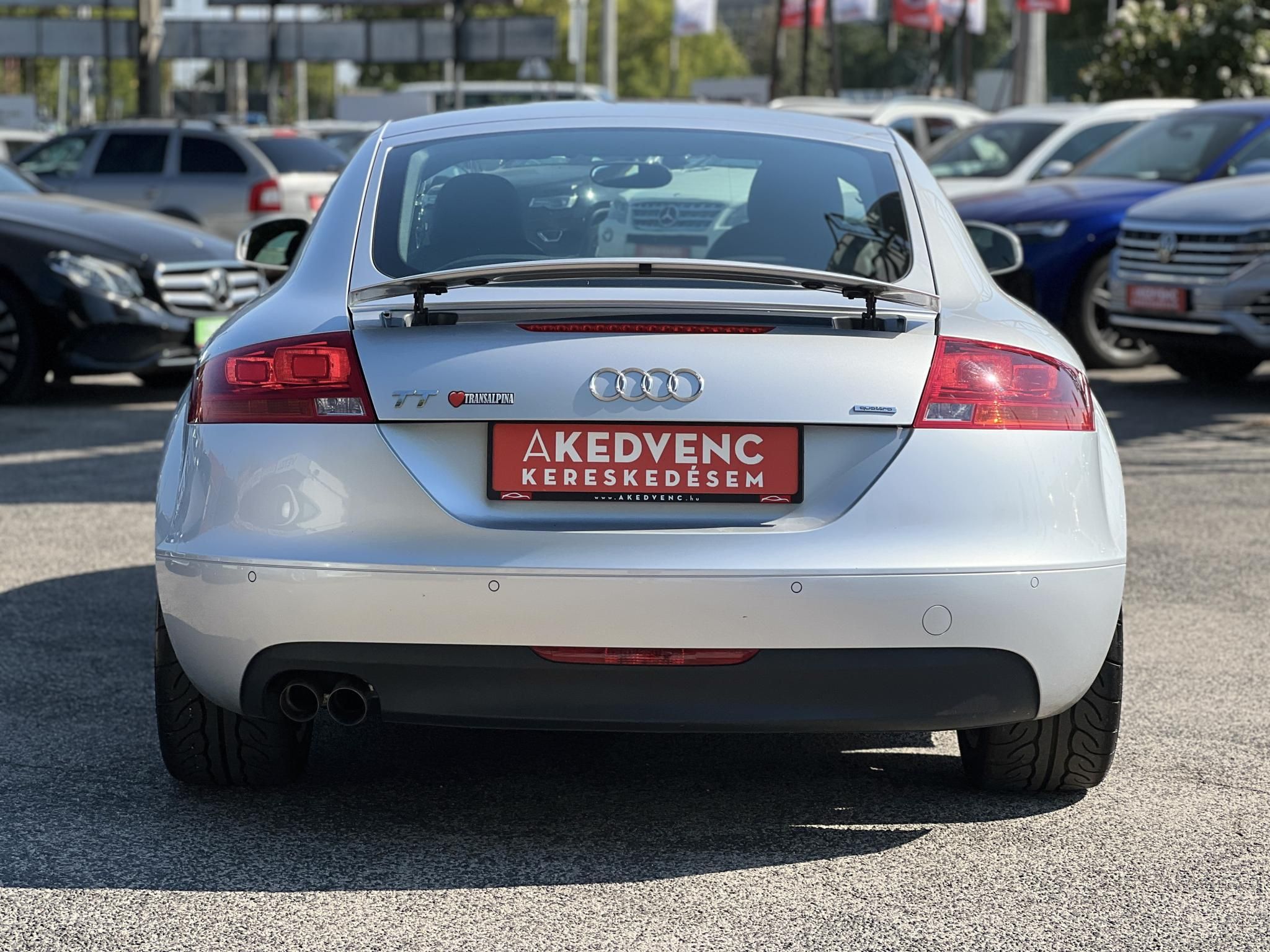 AUDI TT Coupe 2.0 TDI Quattro DPF Sérülésmentes Dokumentált előélet Carplay!