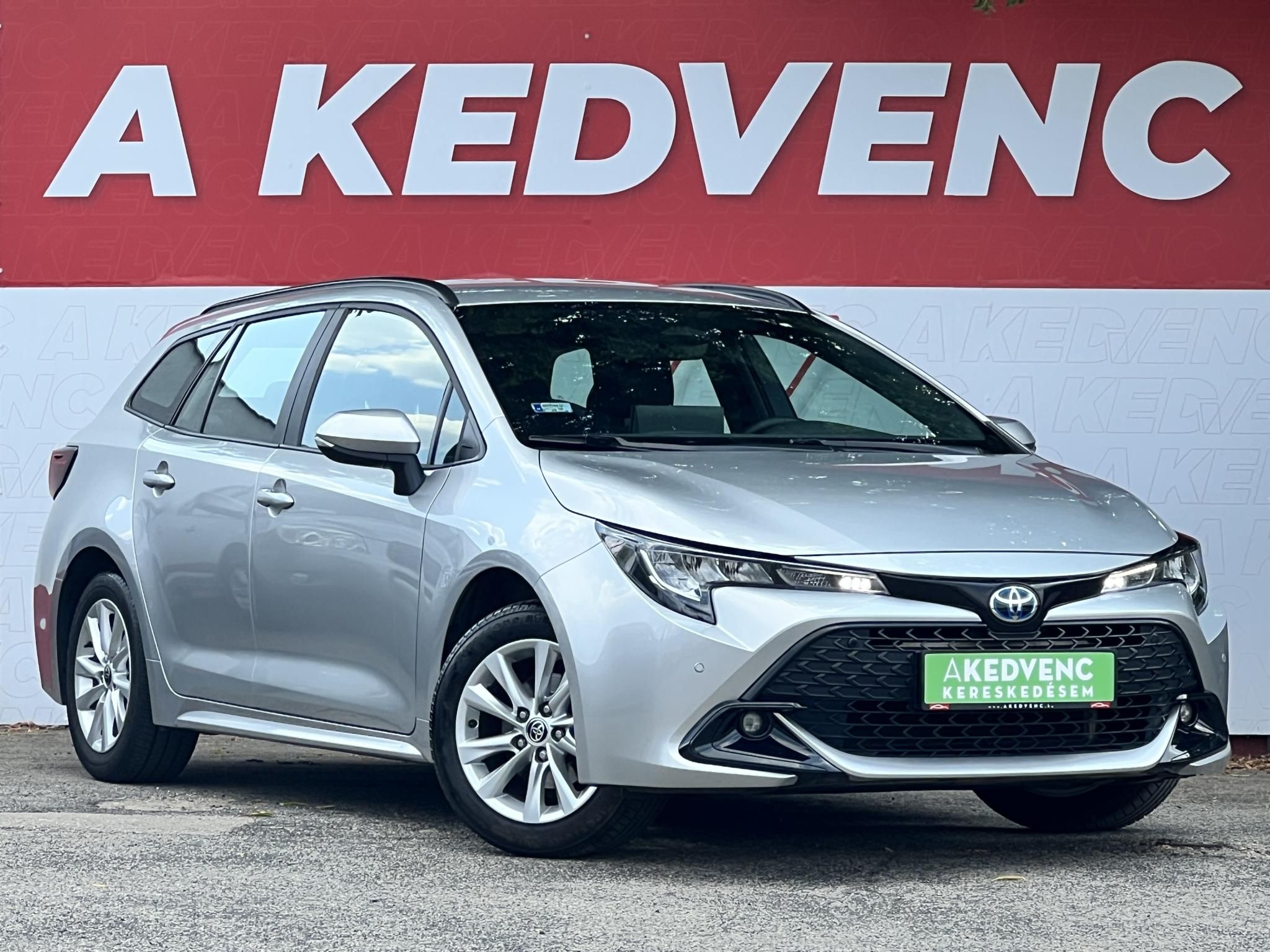TOYOTA COROLLA Touring Sports 1.8 Hybrid Comfort Style Tech e-CVT