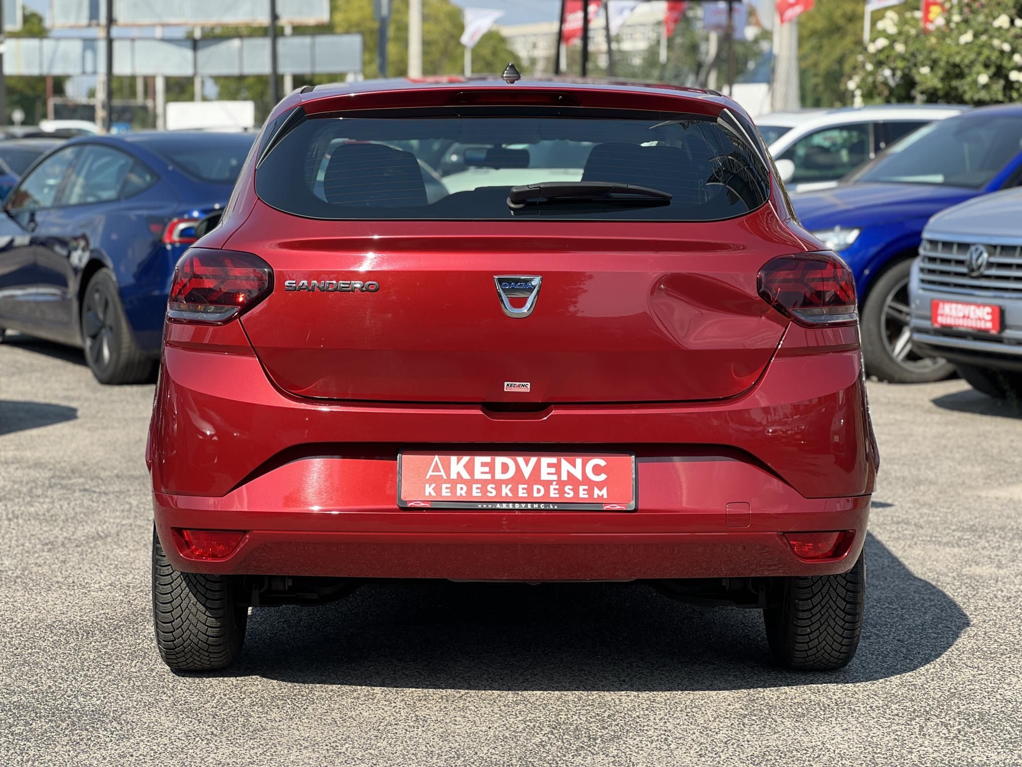 DACIA SANDERO 1.0 TCe Essential Magyarországi. Gyári fényezés. Végig vezetett szervizkönyv!