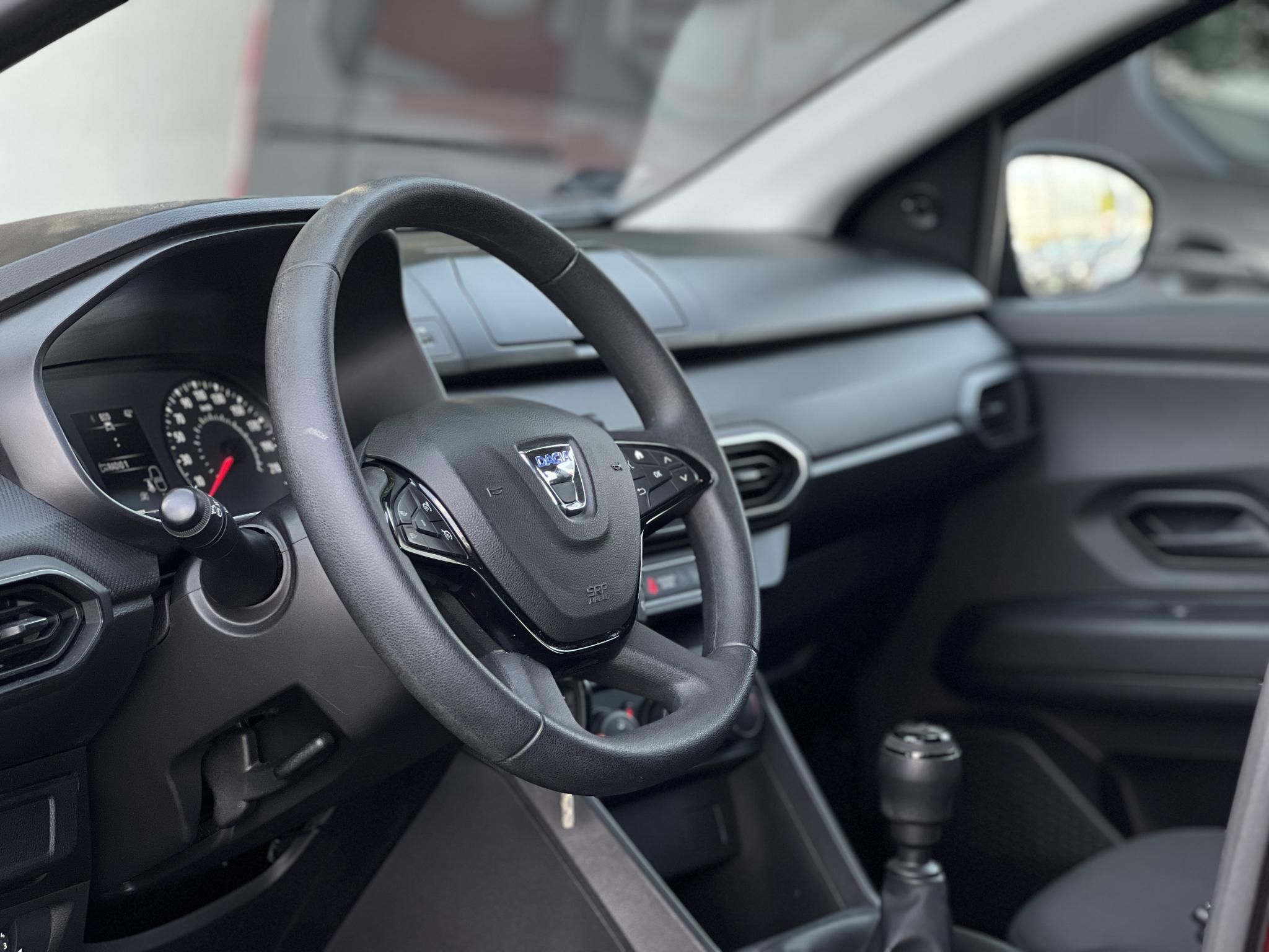 DACIA SANDERO 1.0 TCe Essential Magyarországi. Gyári fényezés. Végig vezetett szervizkönyv!