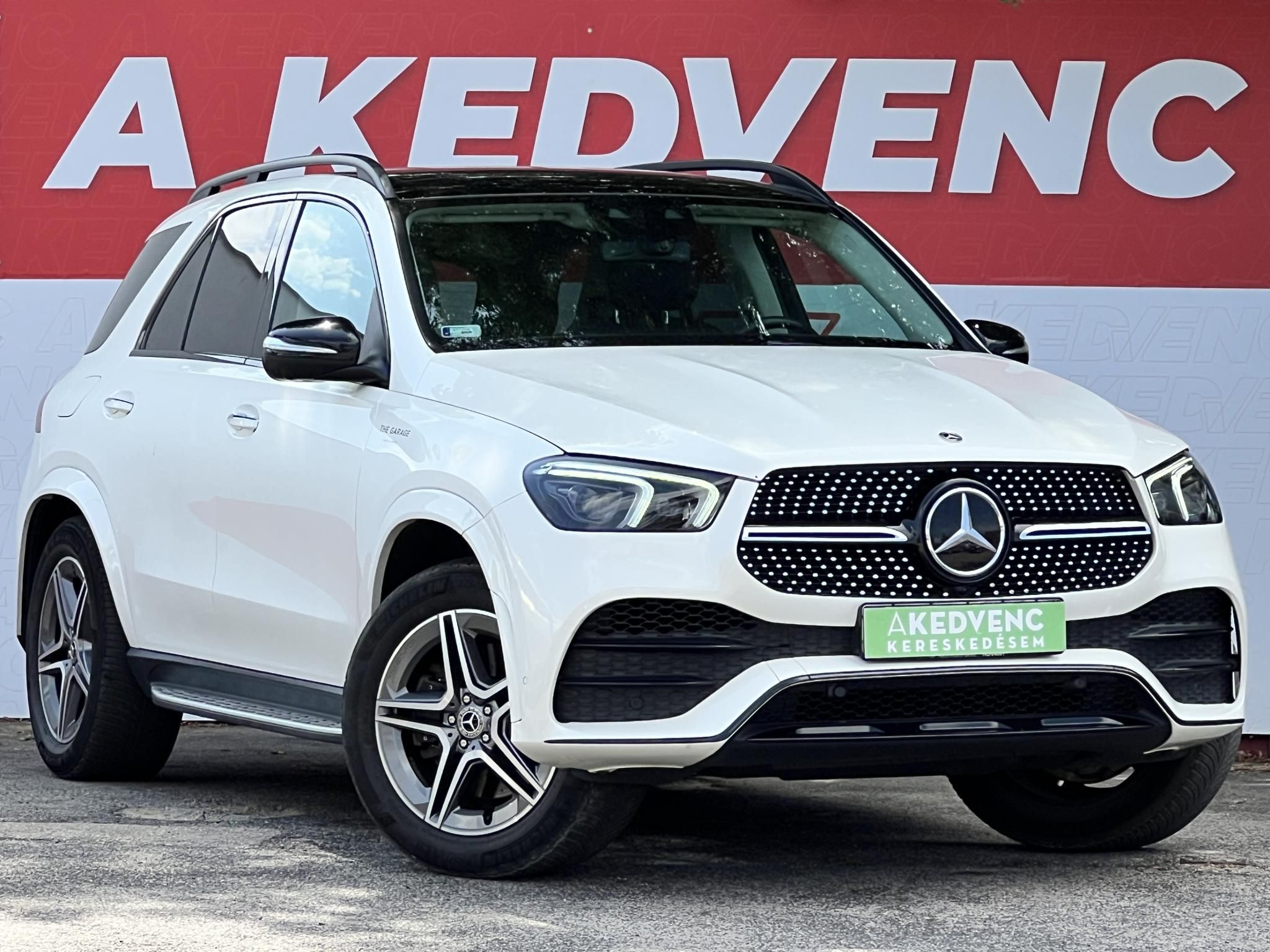 MERCEDES-BENZ GLE 400 d 4Matic 9G-TRONIC Magyarországi Végig vezetett szervizkönyv Burmester Carplay Masszázs ülés!