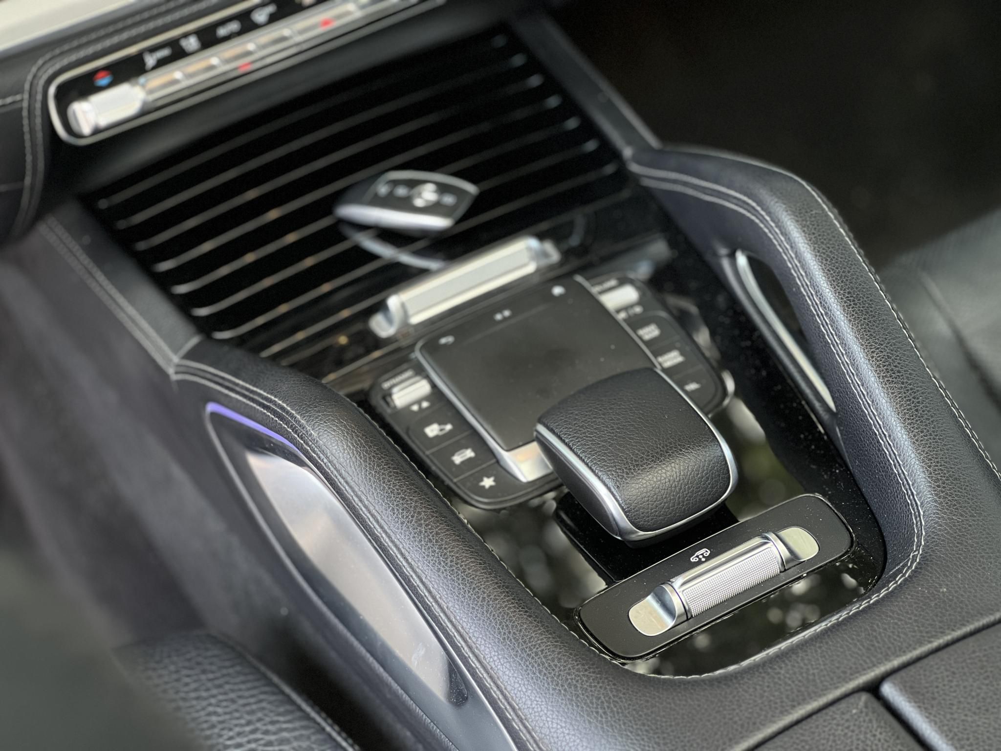 MERCEDES-BENZ GLE 400 d 4Matic 9G-TRONIC Magyarországi Végig vezetett szervizkönyv Burmester Carplay Masszázs ülés!