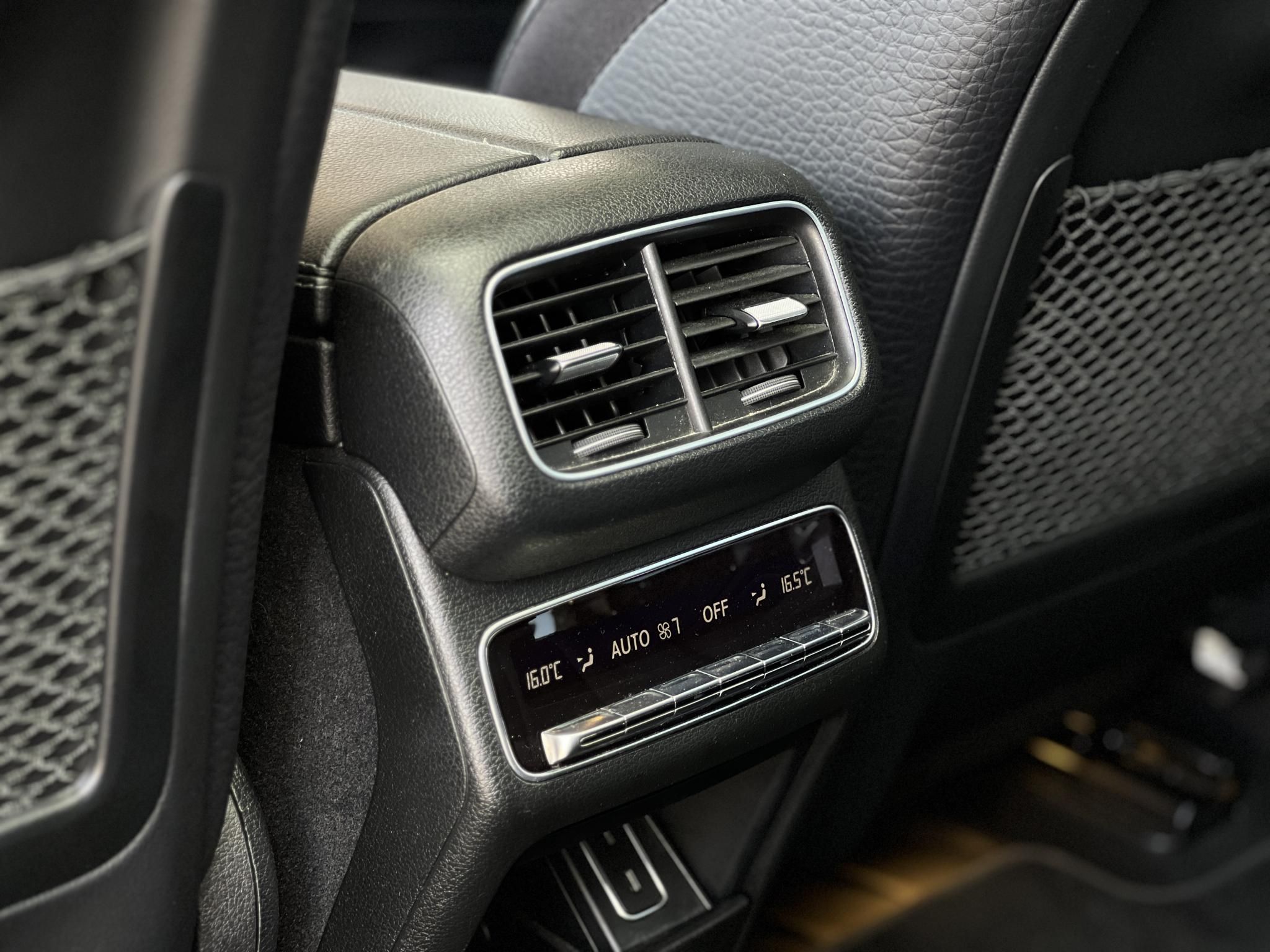 MERCEDES-BENZ GLE 400 d 4Matic 9G-TRONIC Magyarországi Végig vezetett szervizkönyv Burmester Carplay Masszázs ülés!