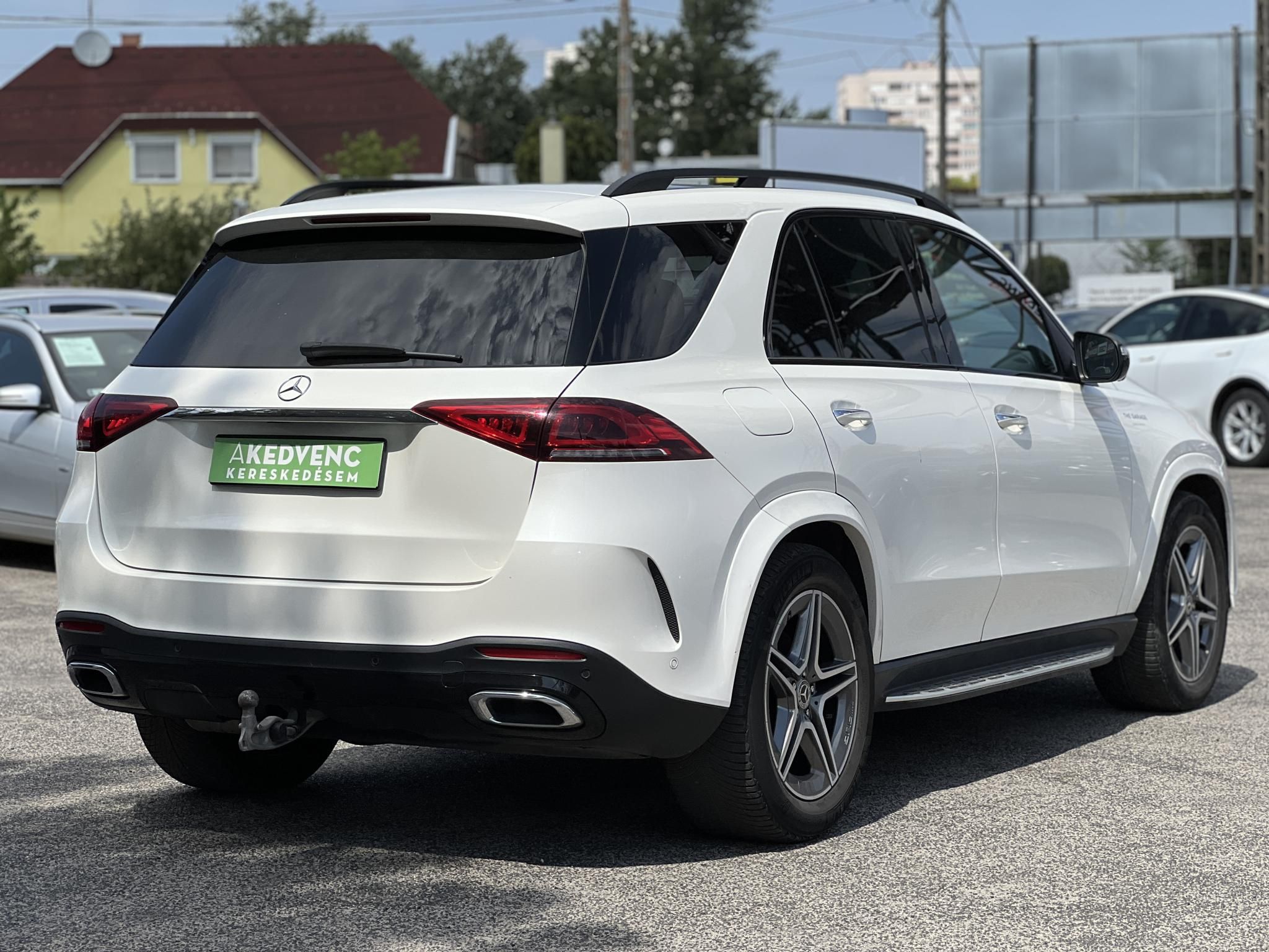 MERCEDES-BENZ GLE 400 d 4Matic 9G-TRONIC Magyarországi Végig vezetett szervizkönyv Burmester Carplay Masszázs ülés!