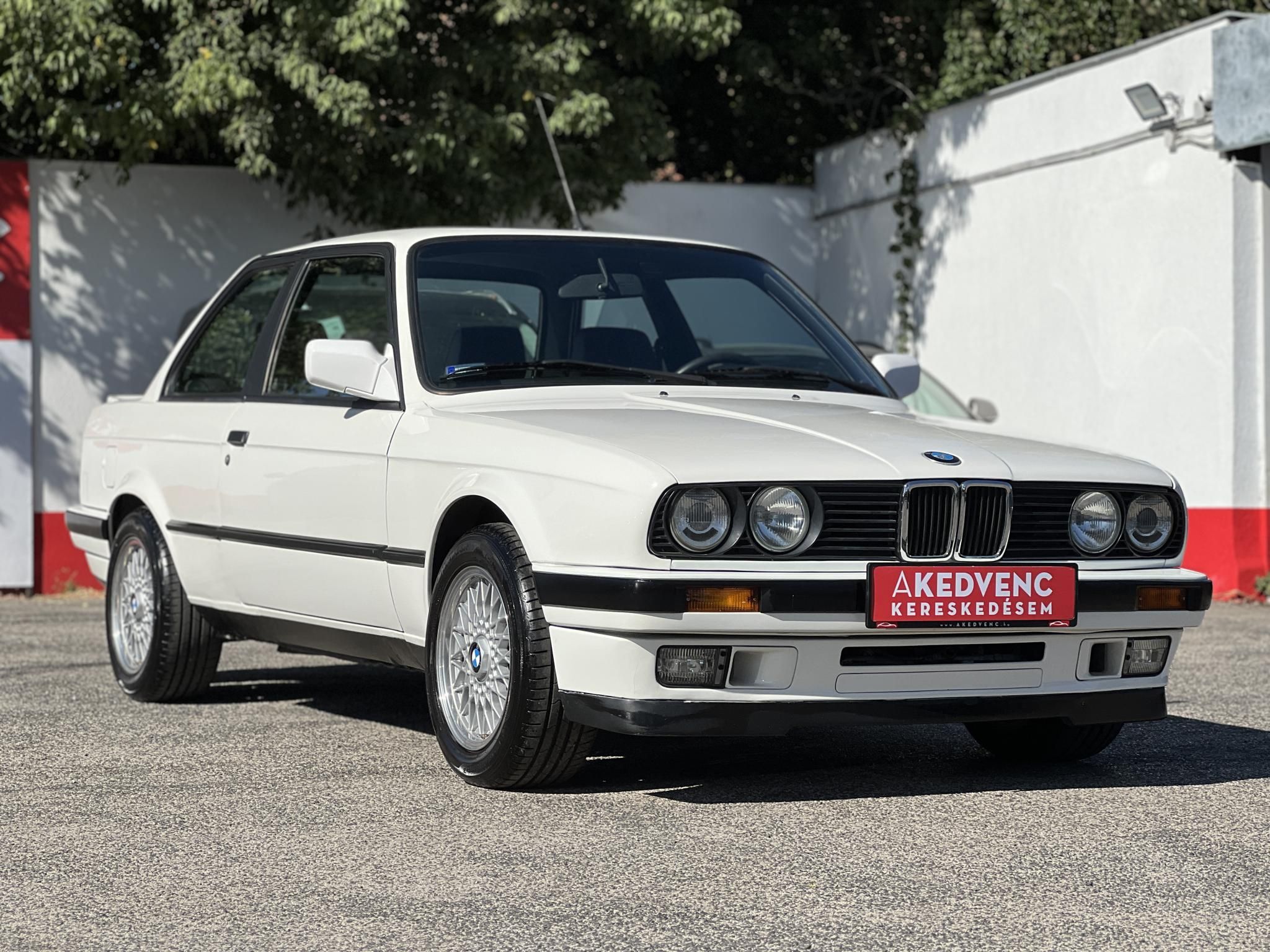 BMW 318is