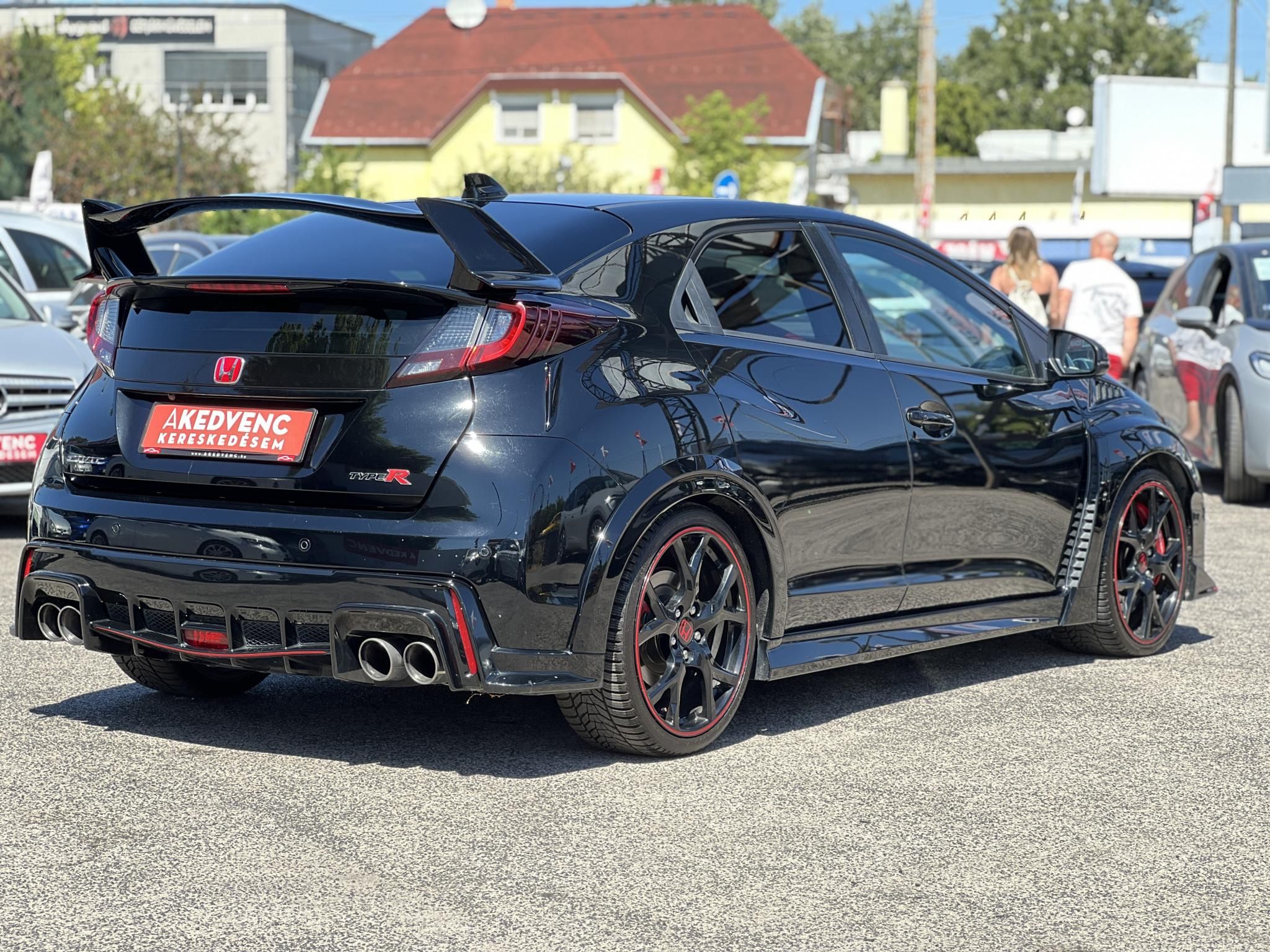 HONDA CIVIC 2.0 Type R GT Pack Dokumentált előélet. Wagner intercooler. Rendszeresen karbantartott!