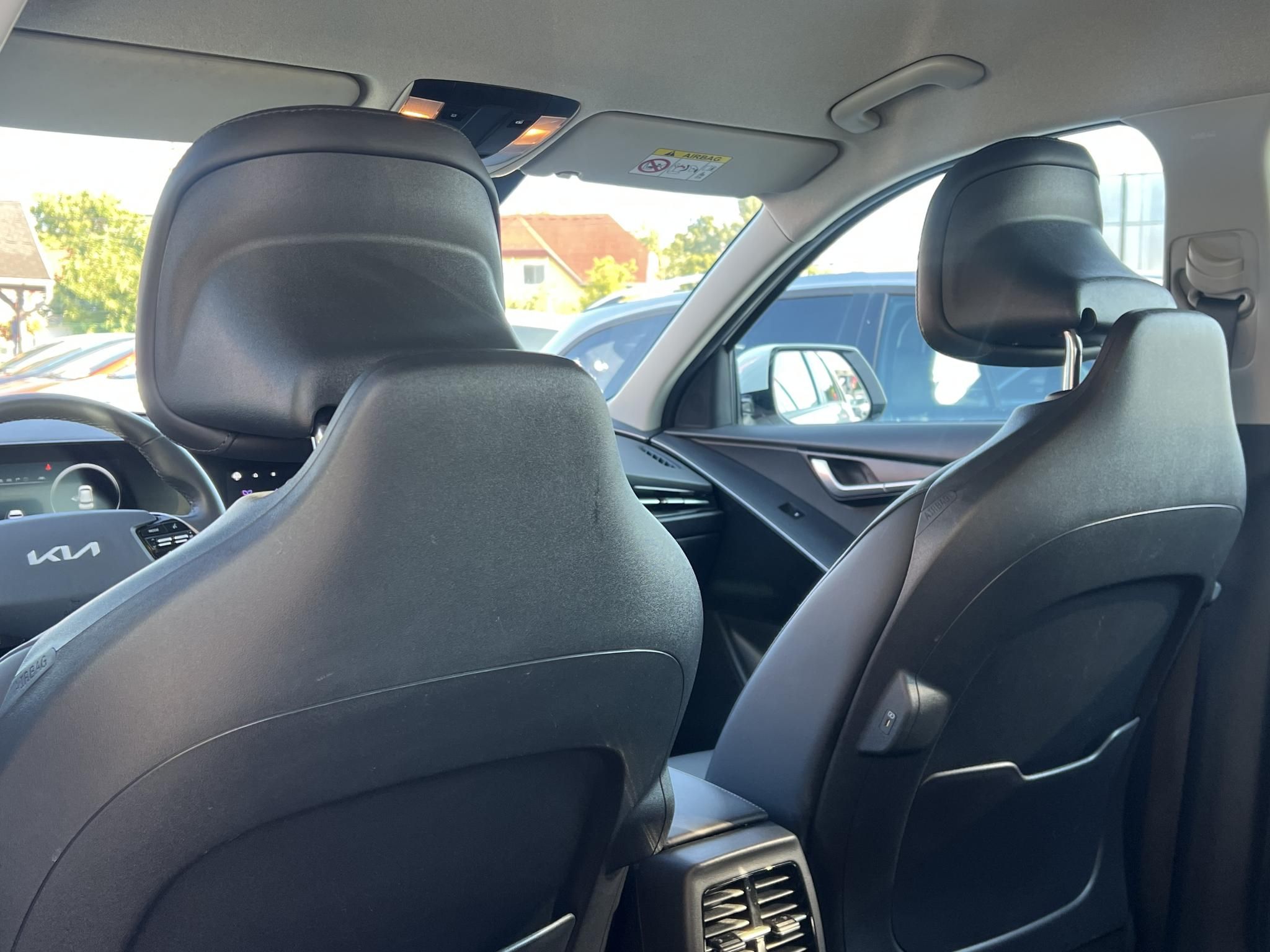 KIA NIRO e-Niro 64kWh Gold Carplay. Tolatókamera. Virtual cockpit. Végig márkaszervizelt!