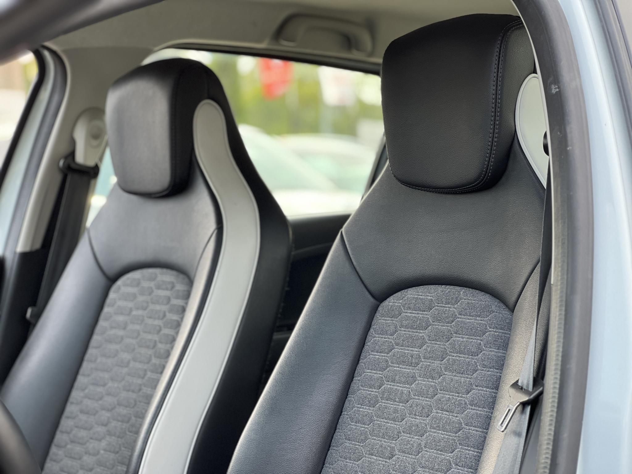RENAULT ZOE Z.E. R110 52 kWh Life (Automata) 38e km