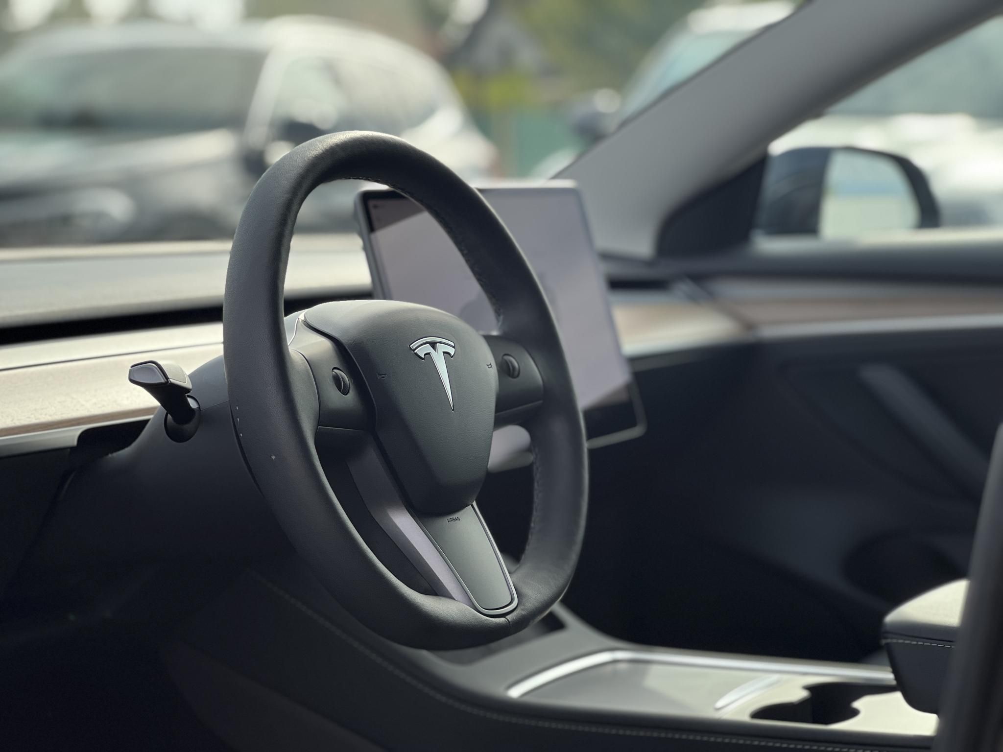 TESLA MODEL 3 Long Range AWD (Automata) V.horog. Ryzen. mátrix LED. 560km hatótáv. 2031-ig garanciális!