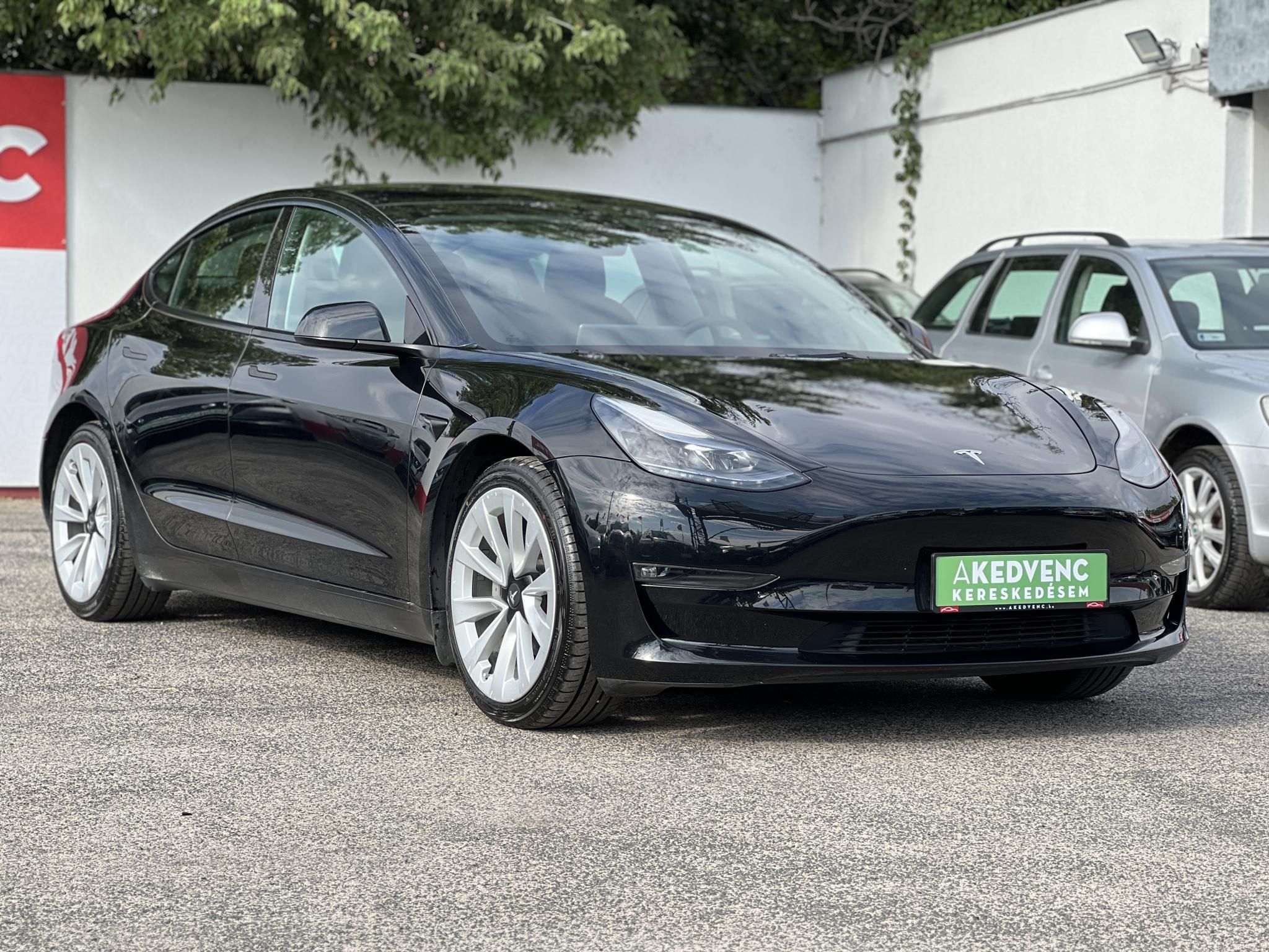 TESLA MODEL 3 Long Range AWD (Automata) V.horog. Ryzen. mátrix LED. 560km hatótáv. 2031-ig garanciális!
