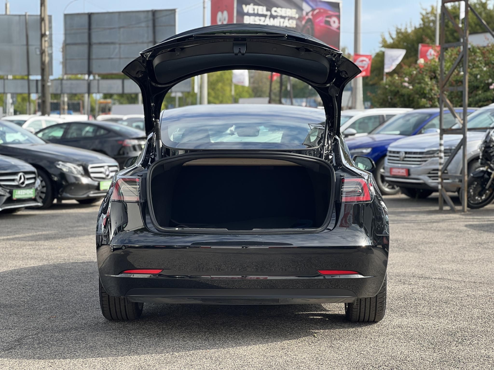 TESLA MODEL 3 Long Range AWD (Automata) V.horog. Ryzen. mátrix LED. 560km hatótáv. 2031-ig garanciális!