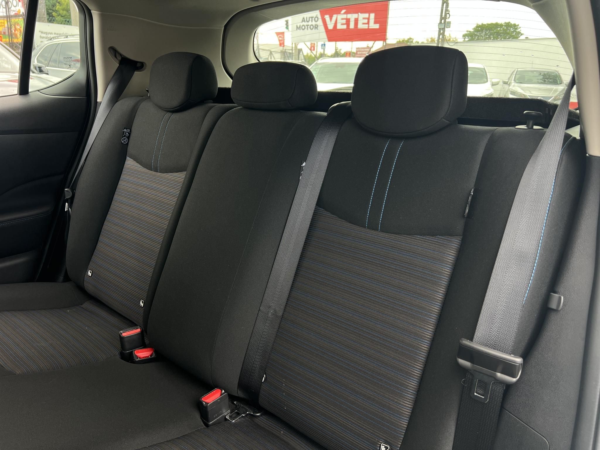 NISSAN LEAF Acenta 40kWh (Automata) 45e km. Ülésfűtés. kormányfűtés. téli-nyári kerék szett!