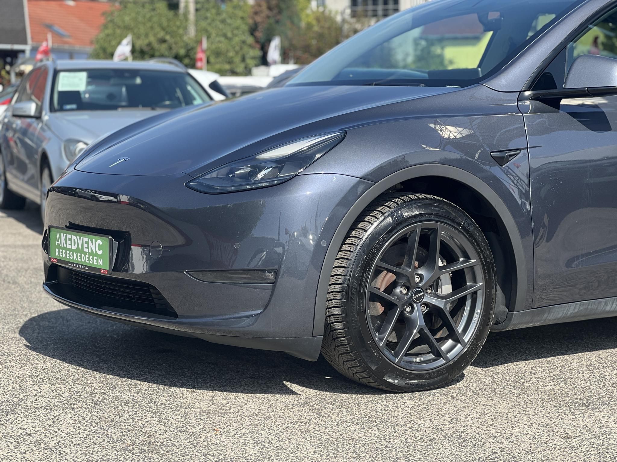 TESLA MODEL Y Long Range AWD (Automata) mátrix LED. hőszivattyú. prémium hifi. garanciális!