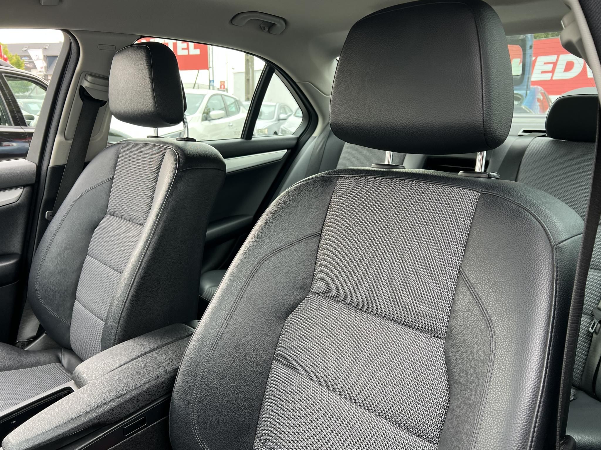 MERCEDES-BENZ C 220 CDI BlueEFFICIENCY Avantgarde (Automata) AMG csomag. Téli-nyári garnitúra. Álomszép beltér!