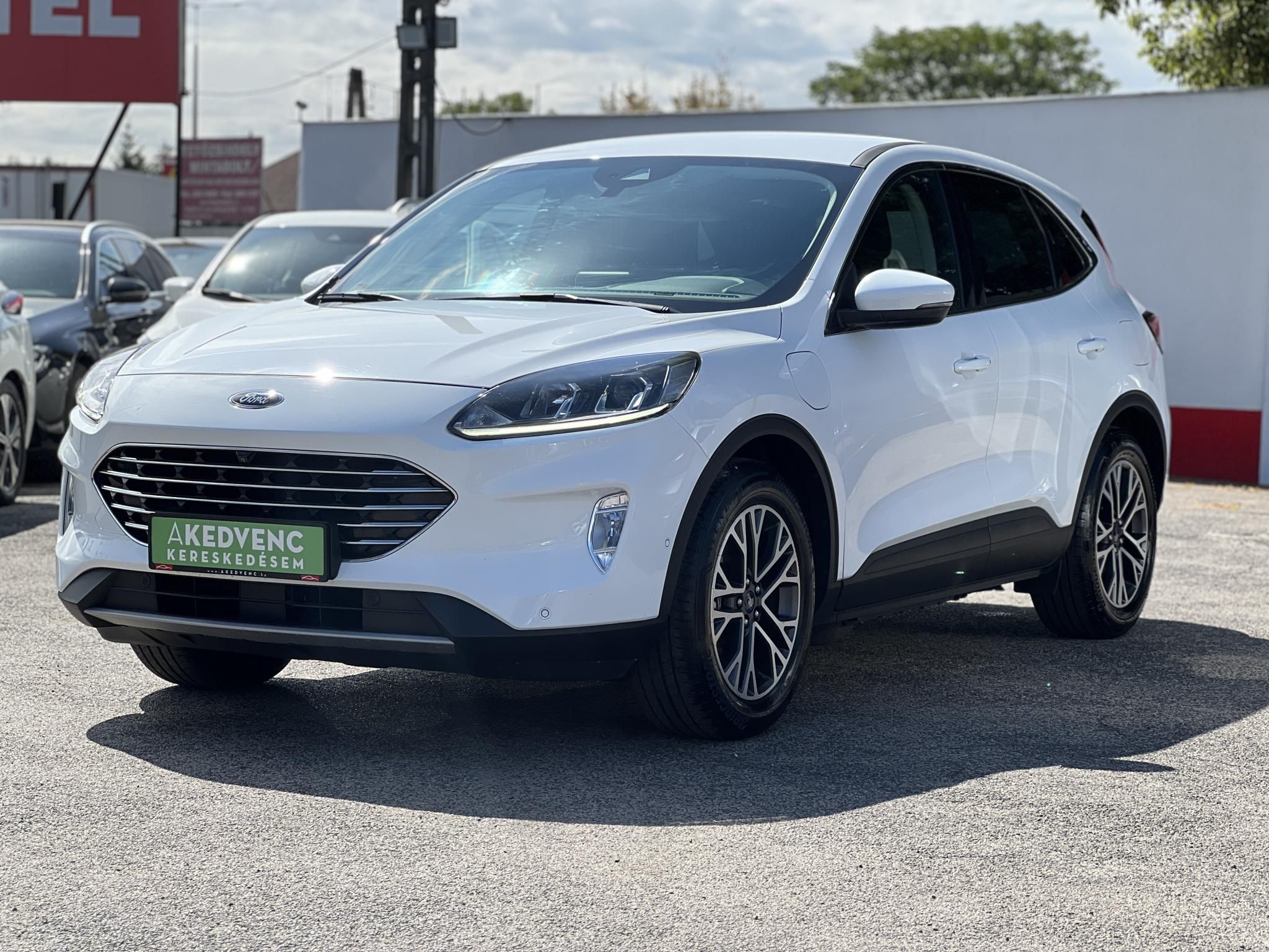 FORD KUGA 2.5 PHEV Titanium CVT Virtual cockpit. ülés-kormányfűtés. kamera. CARPLAY!