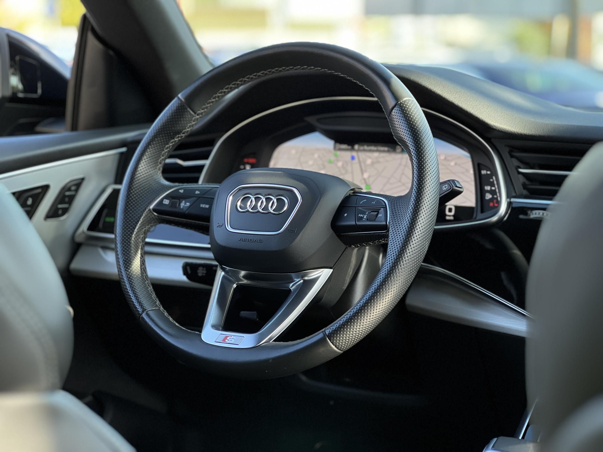 AUDI Q8 50 TDI quattro Tiptronic ic 77e km. M.o.-i. márkaszervizelt előélet. téli-nyári kerék szett!