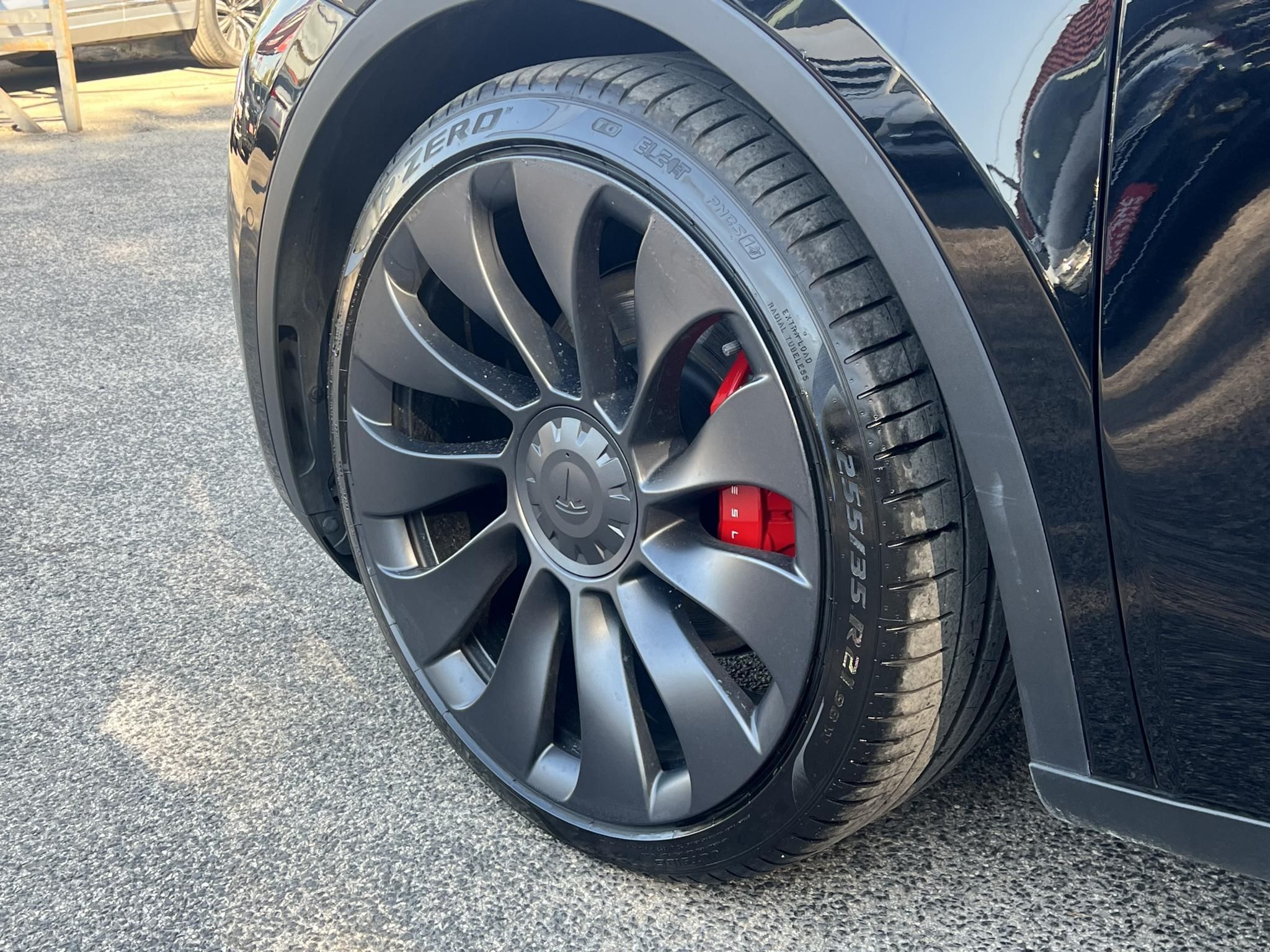 TESLA MODEL Y Performance AWD (Automata) 95e km. AMD Ryzen. hőszivattyú. mátrix LED. 2030-ig garanciális!