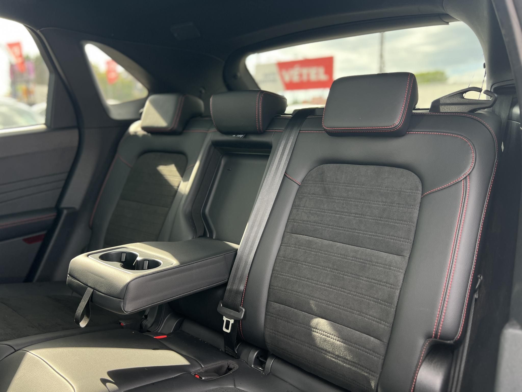 FORD KUGA 2.5 PHEV ST-Line X Graphite Tech Edition CVT
