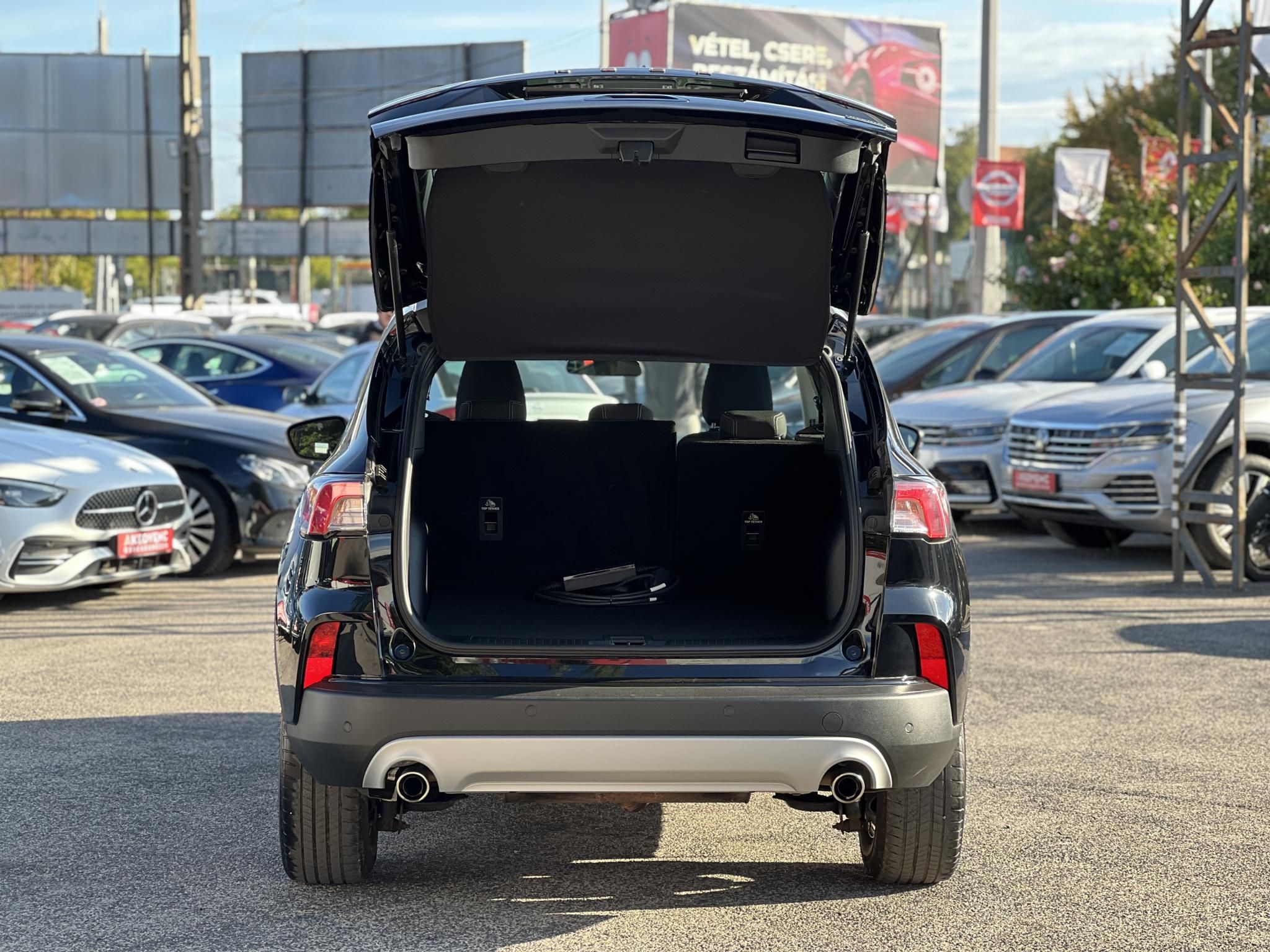 FORD KUGA 2.5 PHEV Freedom CVT