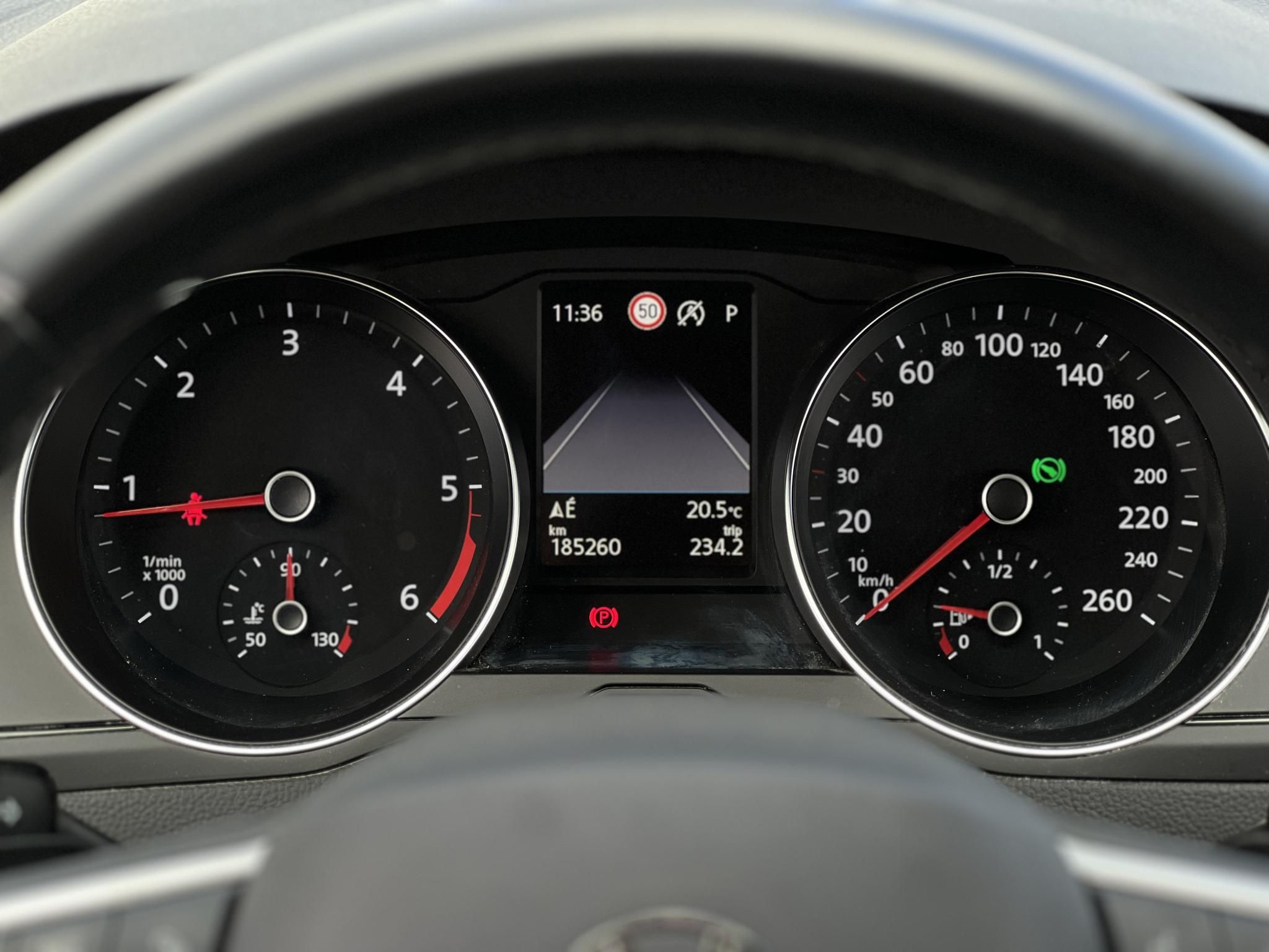 VOLKSWAGEN PASSAT VIII Variant 2.0 TDI SCR Elegance DSG