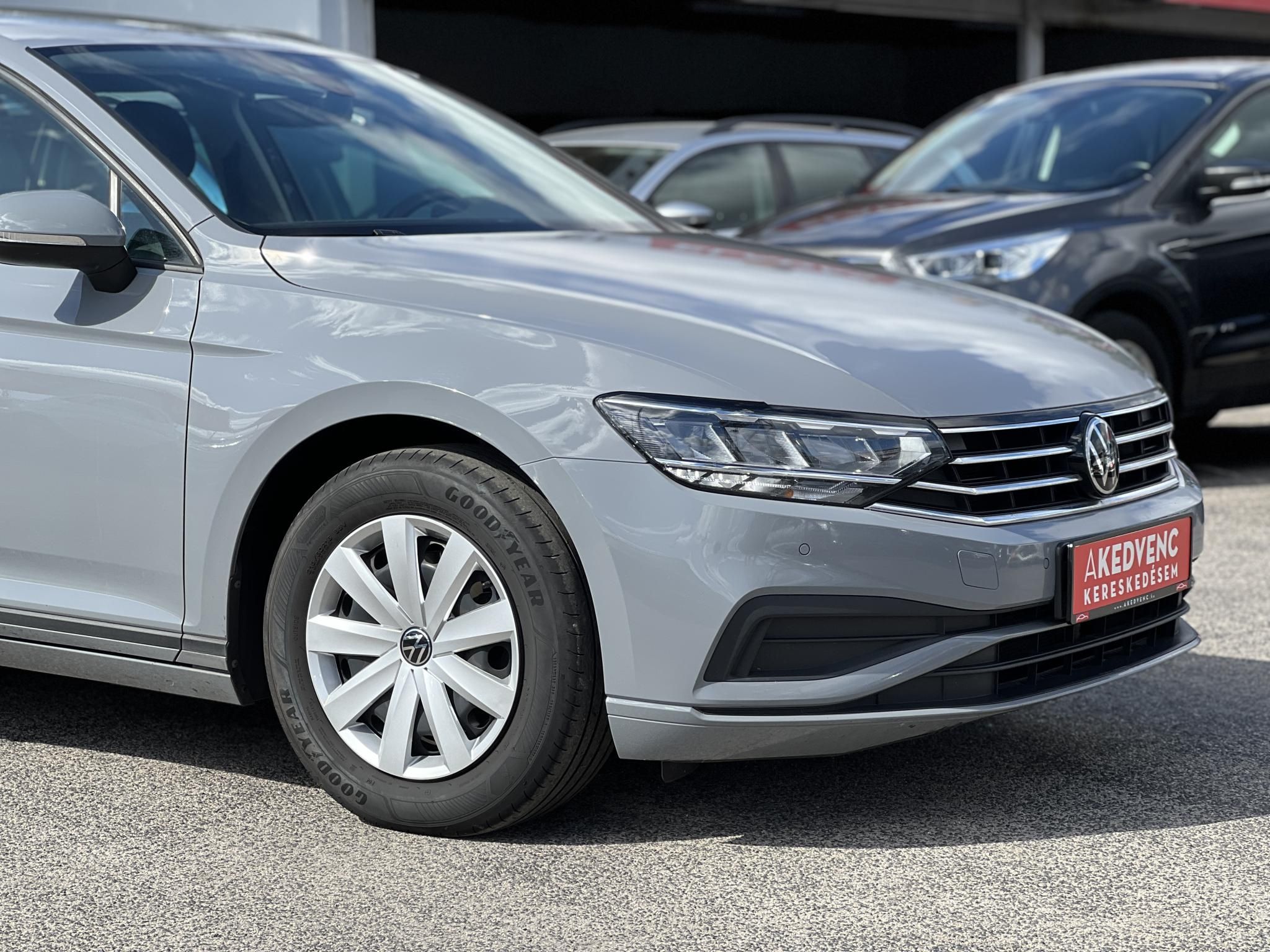 VOLKSWAGEN PASSAT VIII Variant 2.0 TDI SCR Elegance DSG