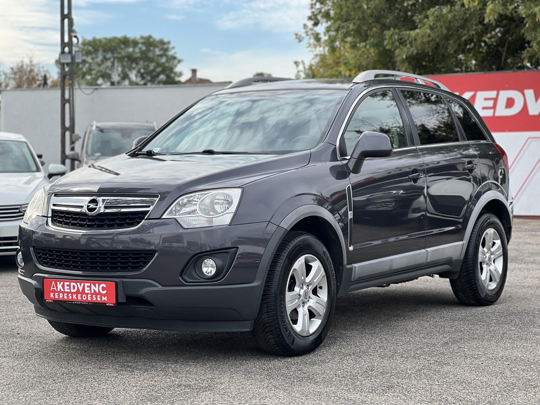 OPEL ANTARA 2.4 Enjoy Plus Magyarországi. Gyári fényezés. Végig vezetett szervizkönyv!