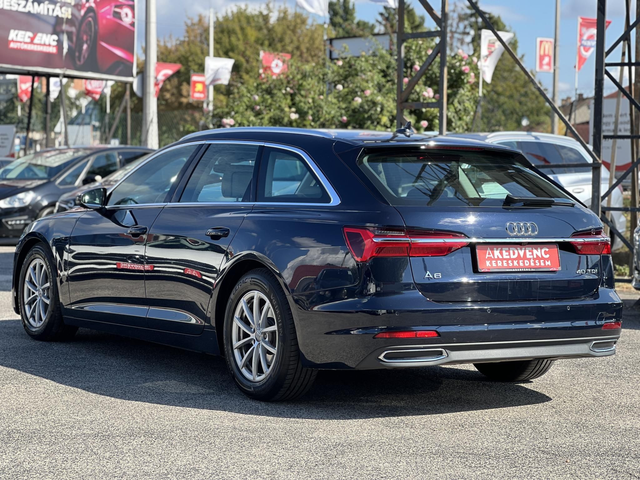 AUDI A6 40 TDI Basis S-tronic Magyarországi Végig vezetett szervizkönyv Carplay Virtual Cockpit!