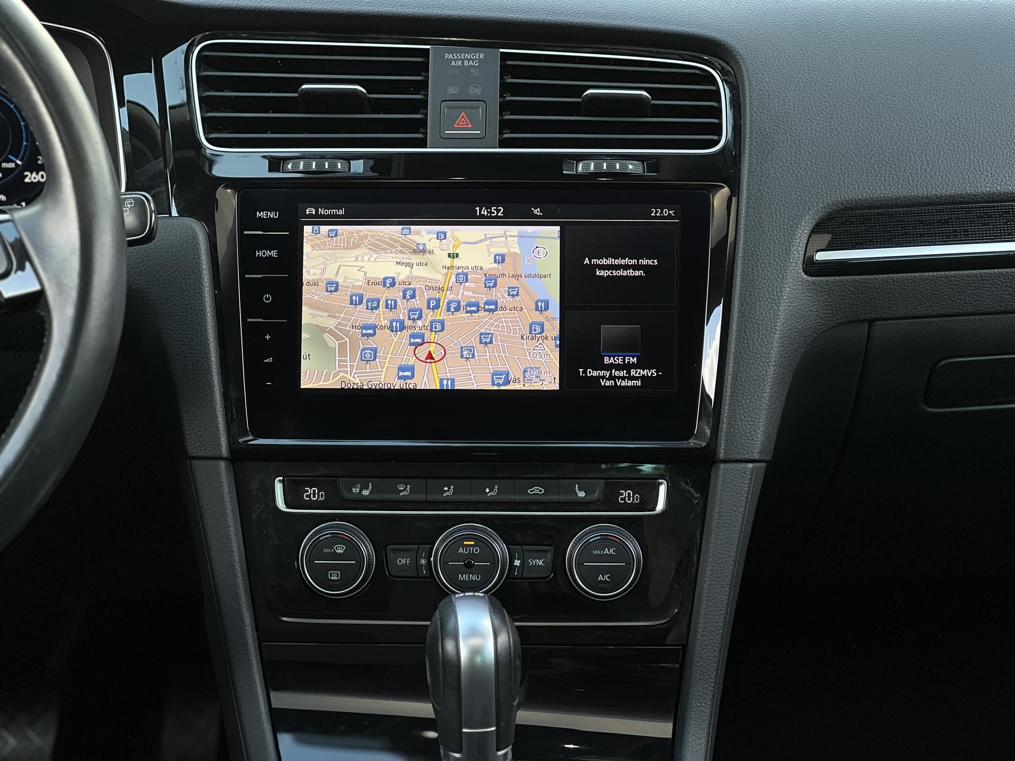 VOLKSWAGEN GOLF VII 2.0 TDI BMT Comfortline DSG