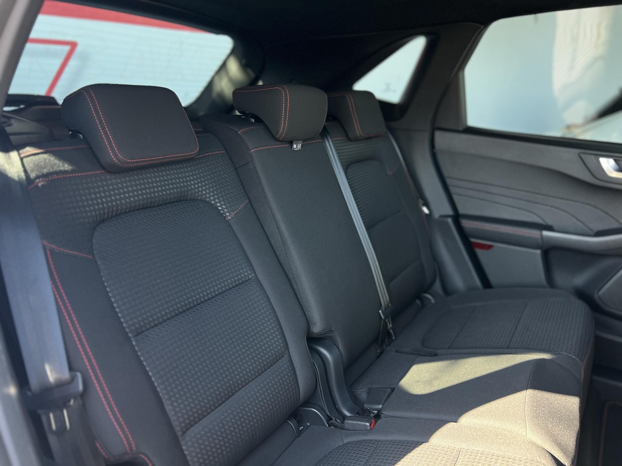 FORD KUGA 2.5 PHEV ST-Line CVT 28e km. 70 km elektromos hatótáv. CARPLAY!