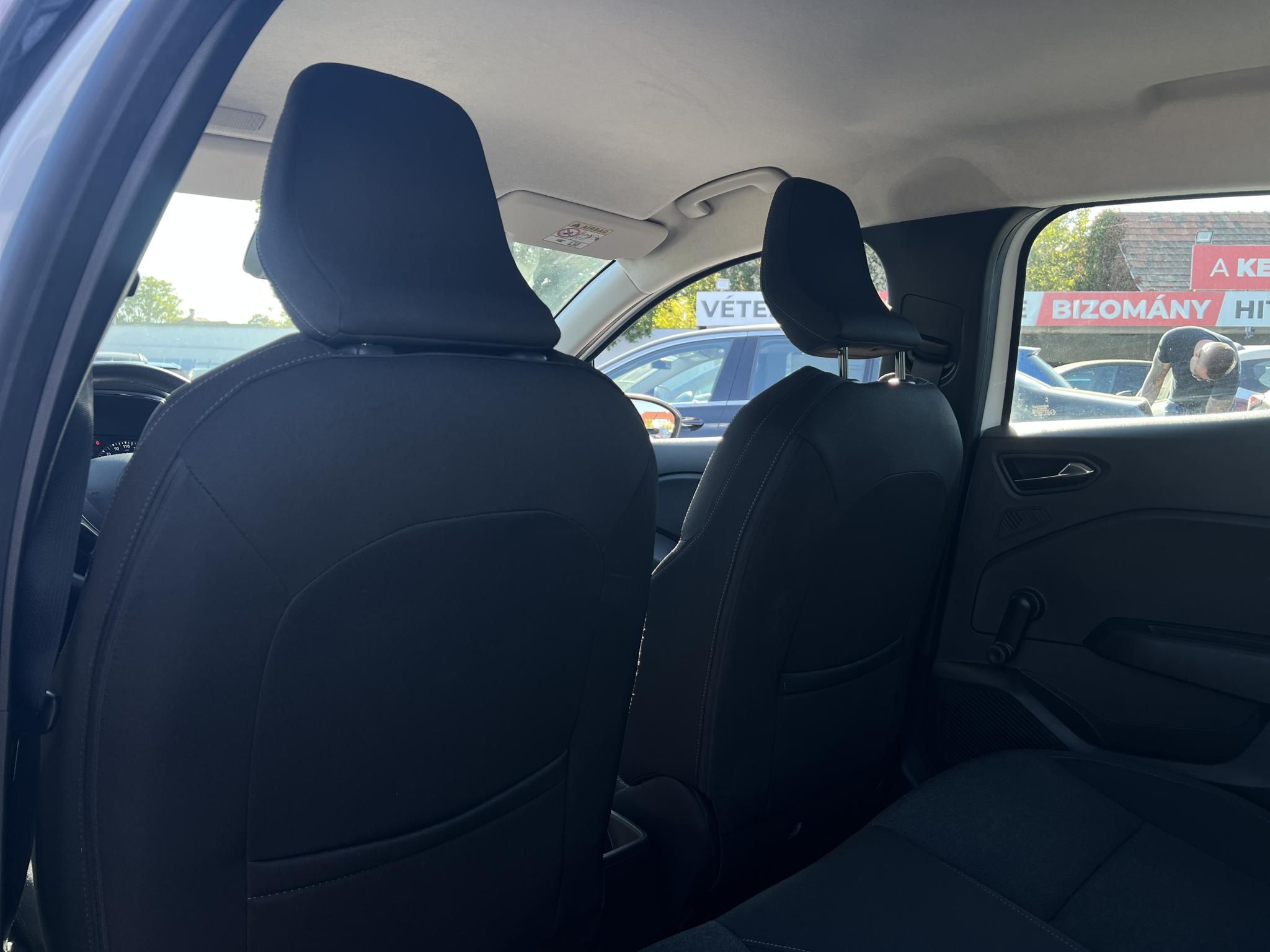 RENAULT CLIO 1.0 TCe Equilibre