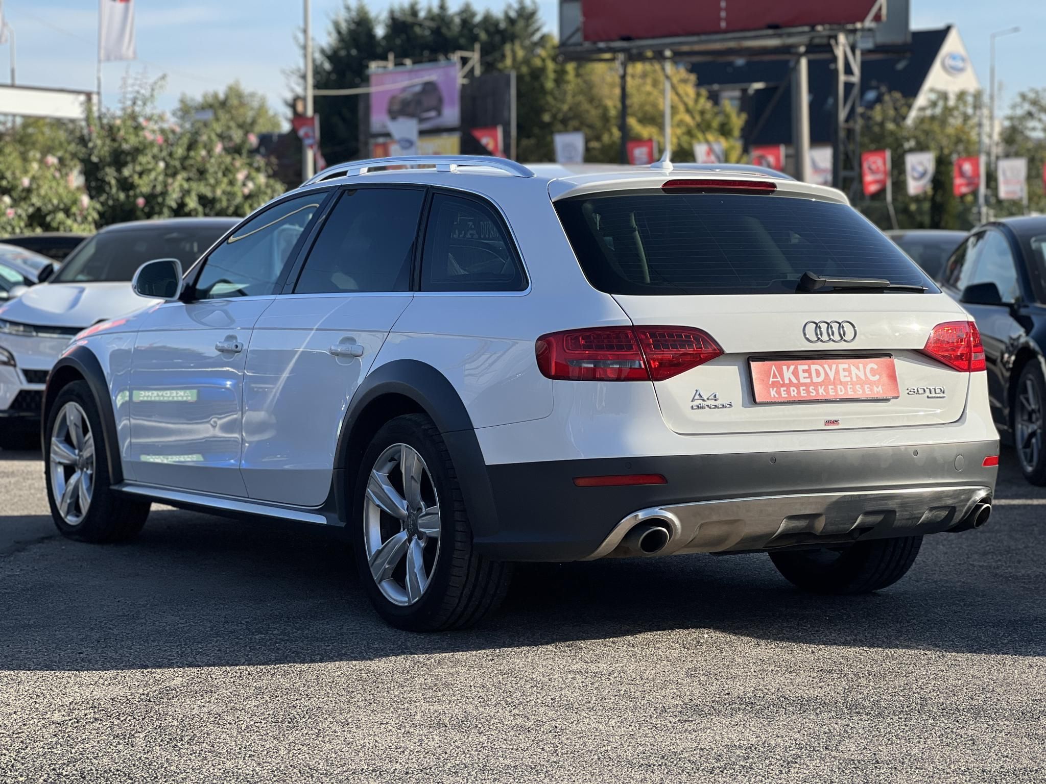 AUDI A4 ALLROAD 3.0 V6 TDI DPF quattro S-tronic Bang & Olufsen. ACC. bi-xenon. barna bőrbelső. téli-nyári kerék szett!