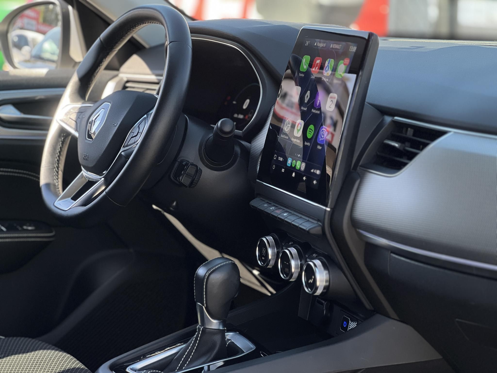 RENAULT ARKANA 1.6 E-Tech Hybrid Techno