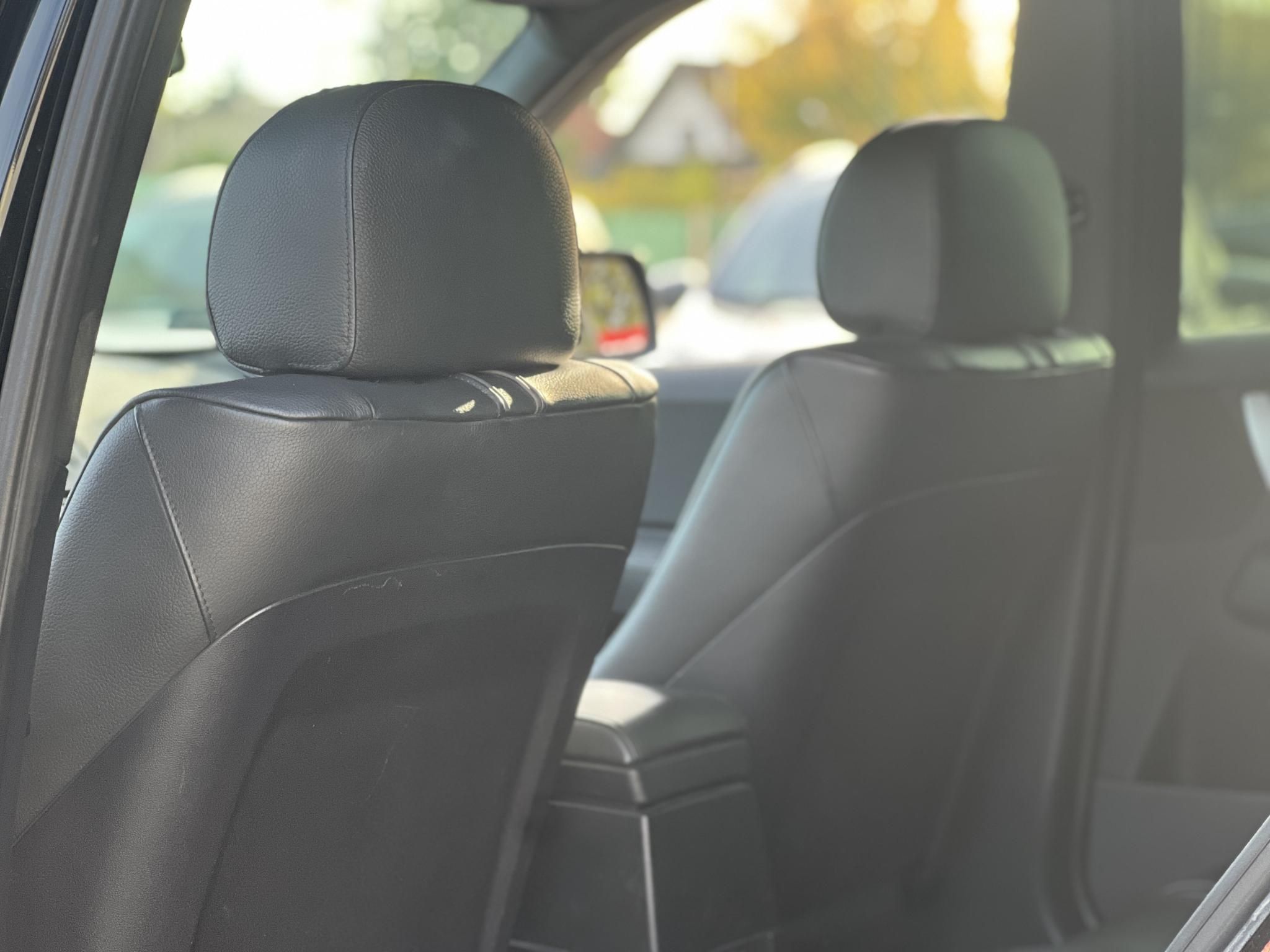 BMW X3 3.0 (Automata) xenon fényszórók. ülésfűtés. lejtmenet. memória. vonóhorog. bőr belső!