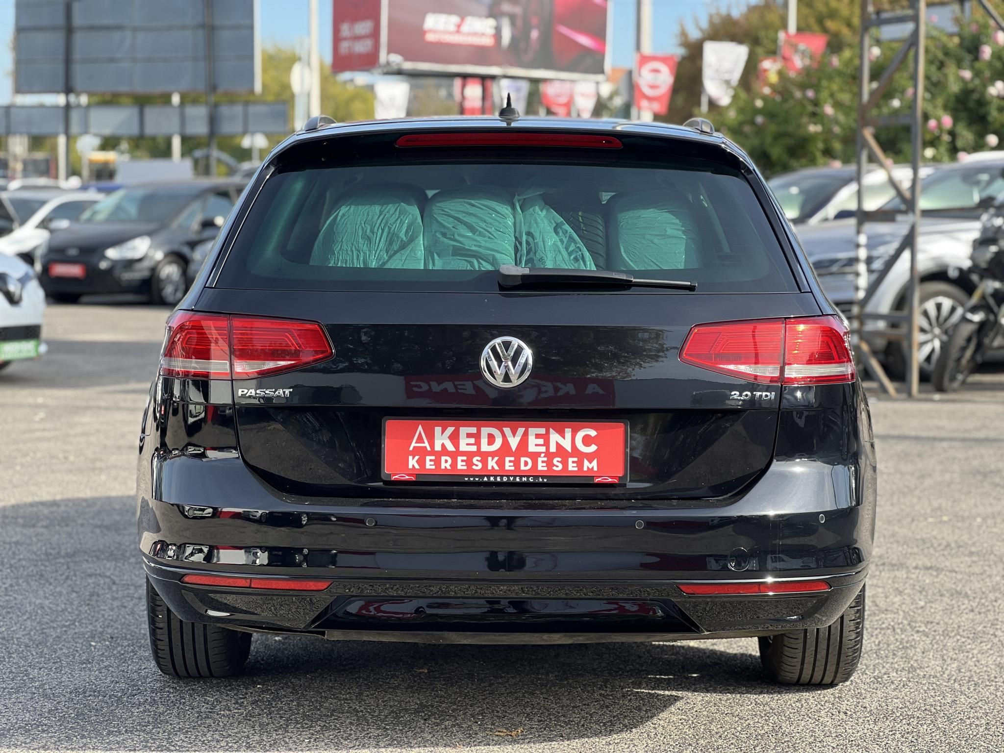 VOLKSWAGEN PASSAT VIII Variant 2.0 TDI BMT Comfortline DSG M.o.-i. LED. CARPLAY. rendszeresen karbantartott!