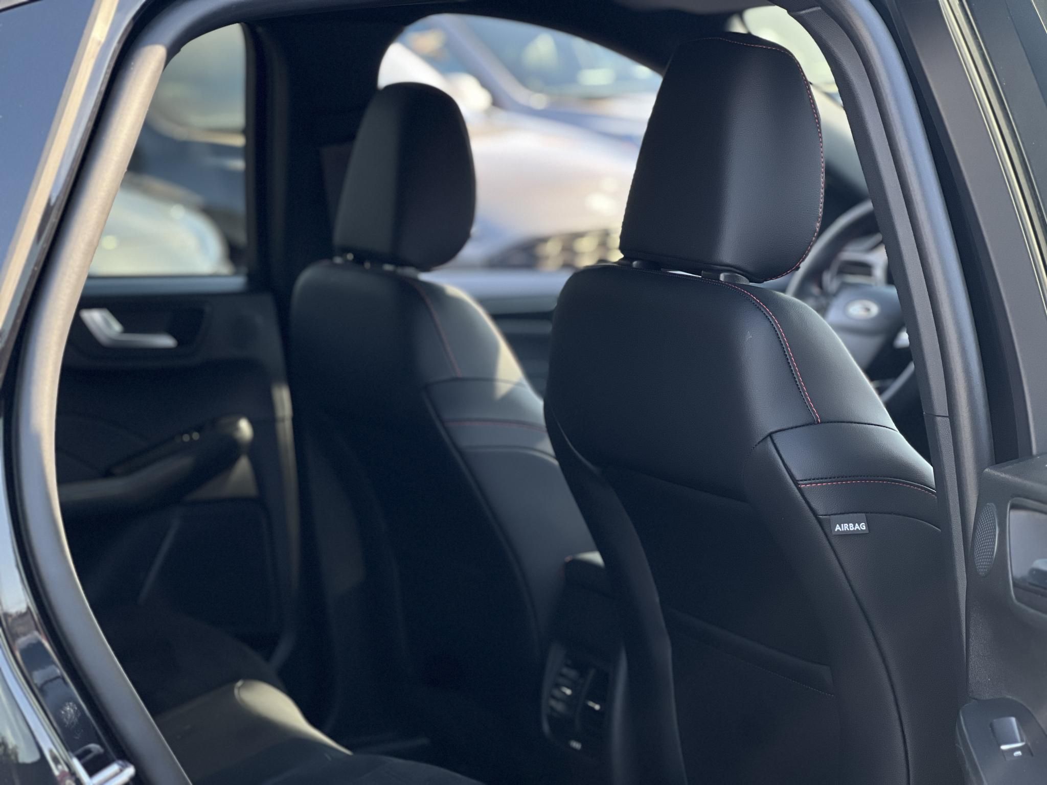 FORD KUGA 2.5 PHEV ST-Line X CVT 64e km. 70 kilométer hatótáv. Carplay!