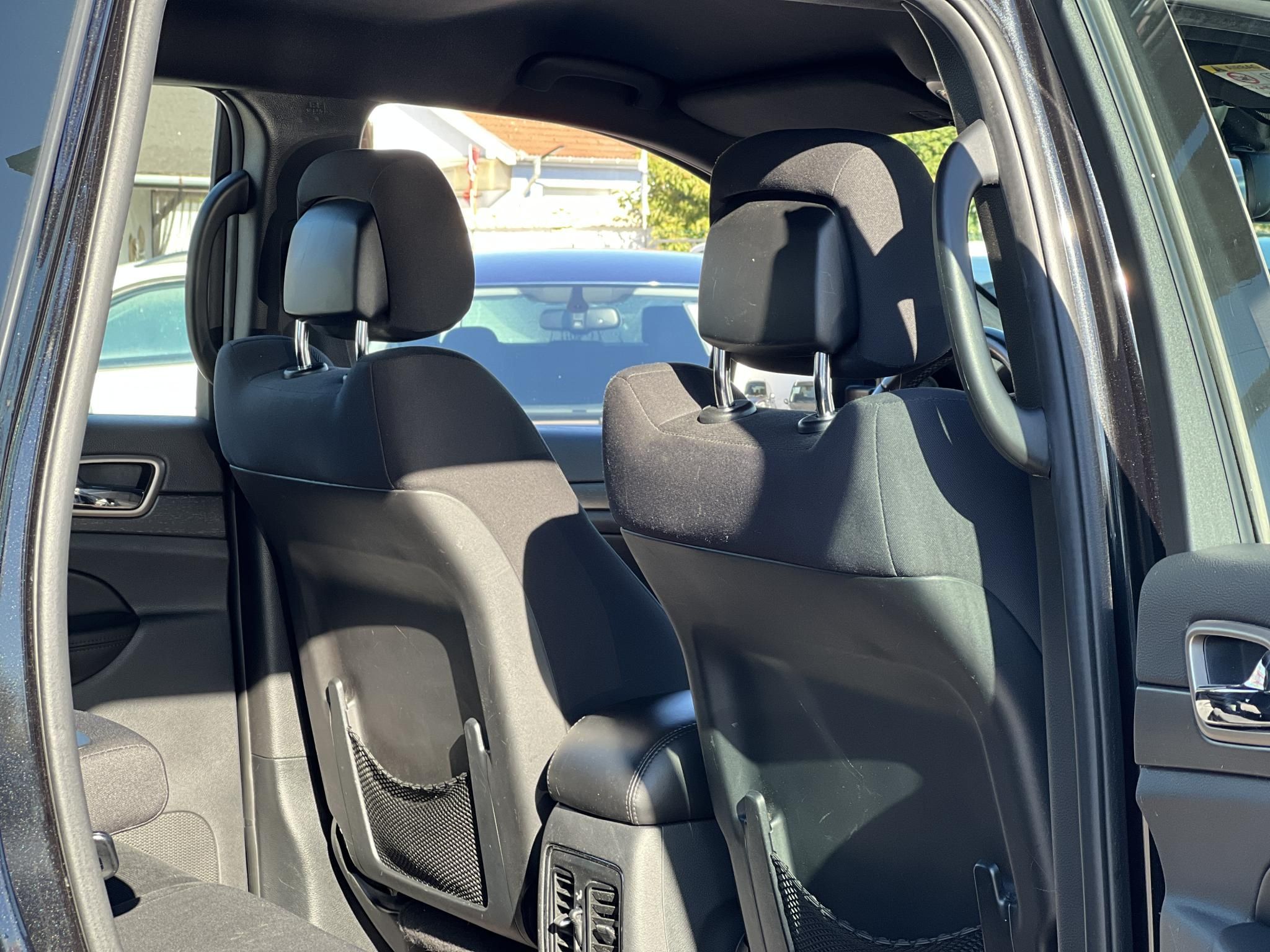 JEEP GRAND CHEROKEE 3.0 V6 CRD Laredo (Automata) 4X4. felező váltó. digitális klíma. tetőcsomagtartó