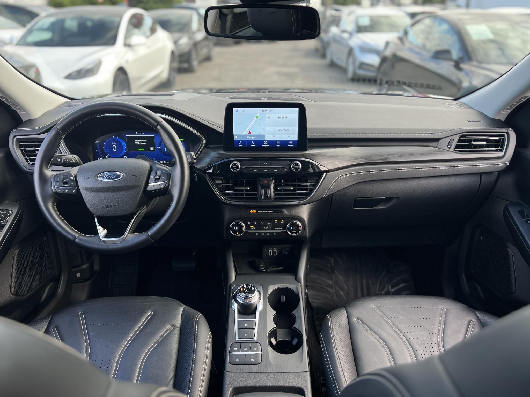 FORD KUGA 2.5 PHEV Vignale CVT