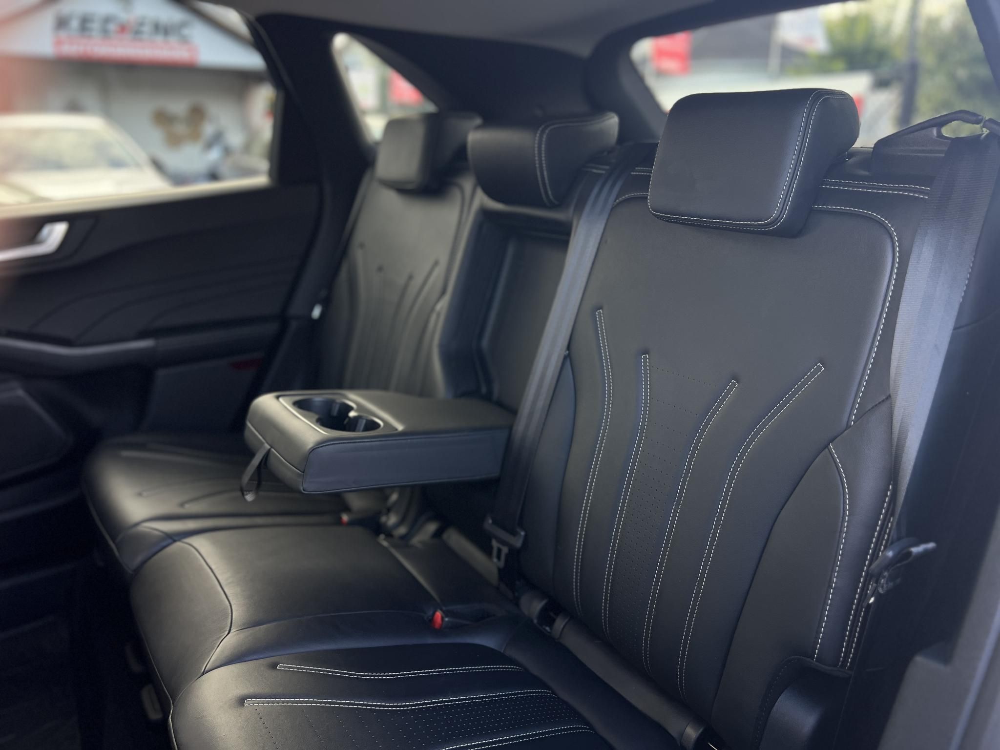 FORD KUGA 2.5 PHEV Vignale CVT