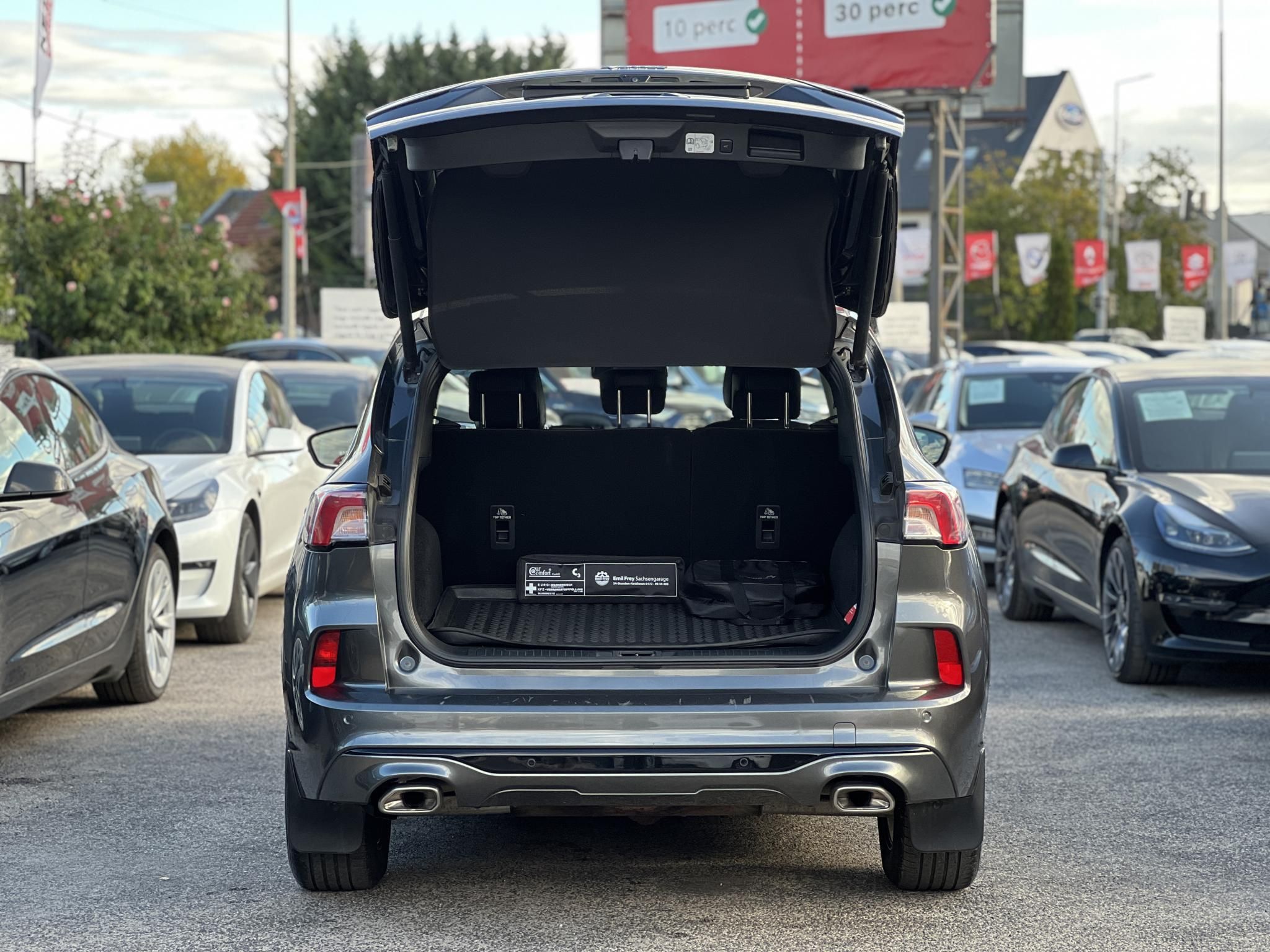 FORD KUGA 2.5 PHEV Vignale CVT