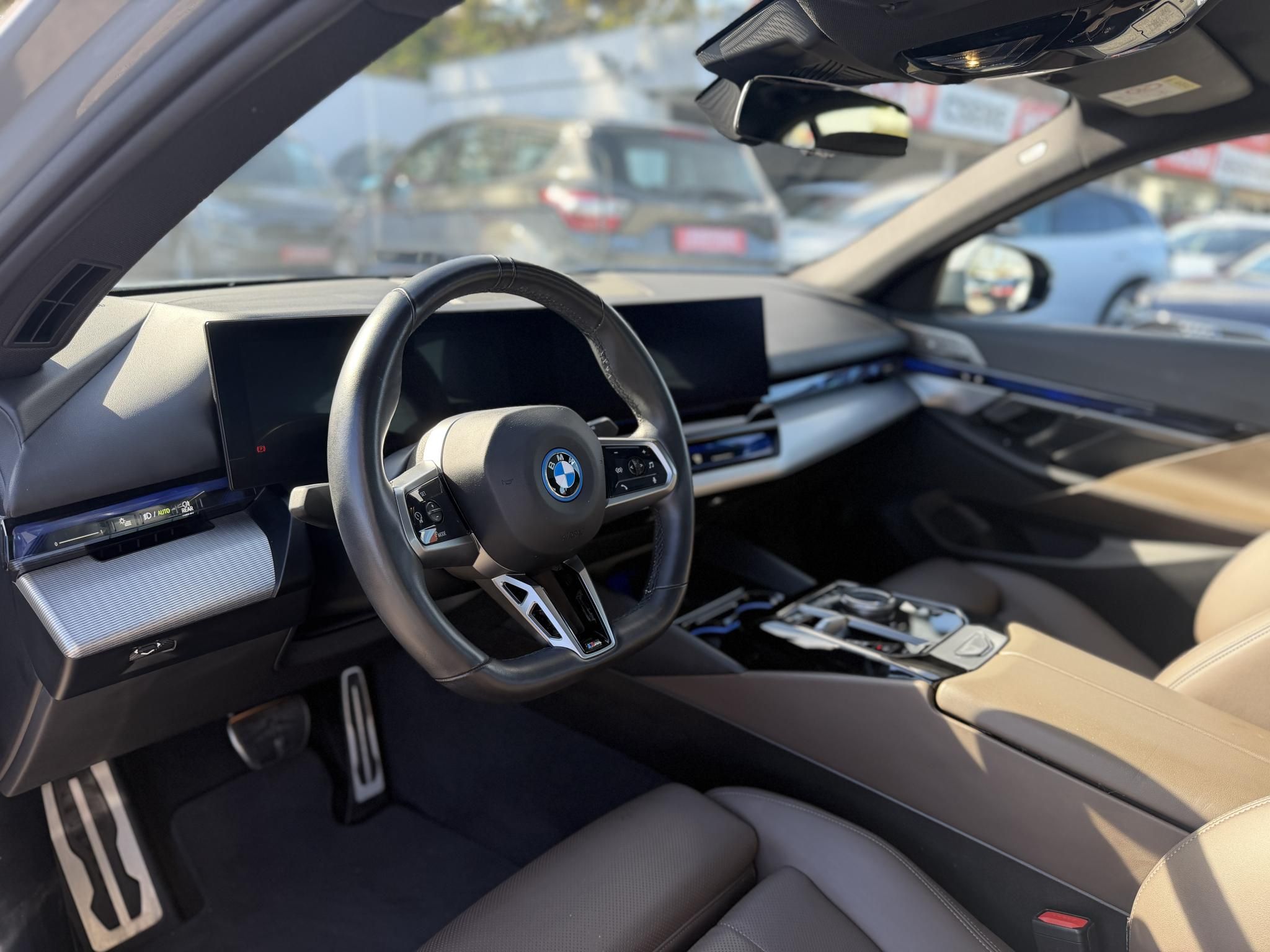 BMW I5 eDrive40 81,2kWh M-sport. Bowers & Wilkins. panorámatető. újszerű állapot!
