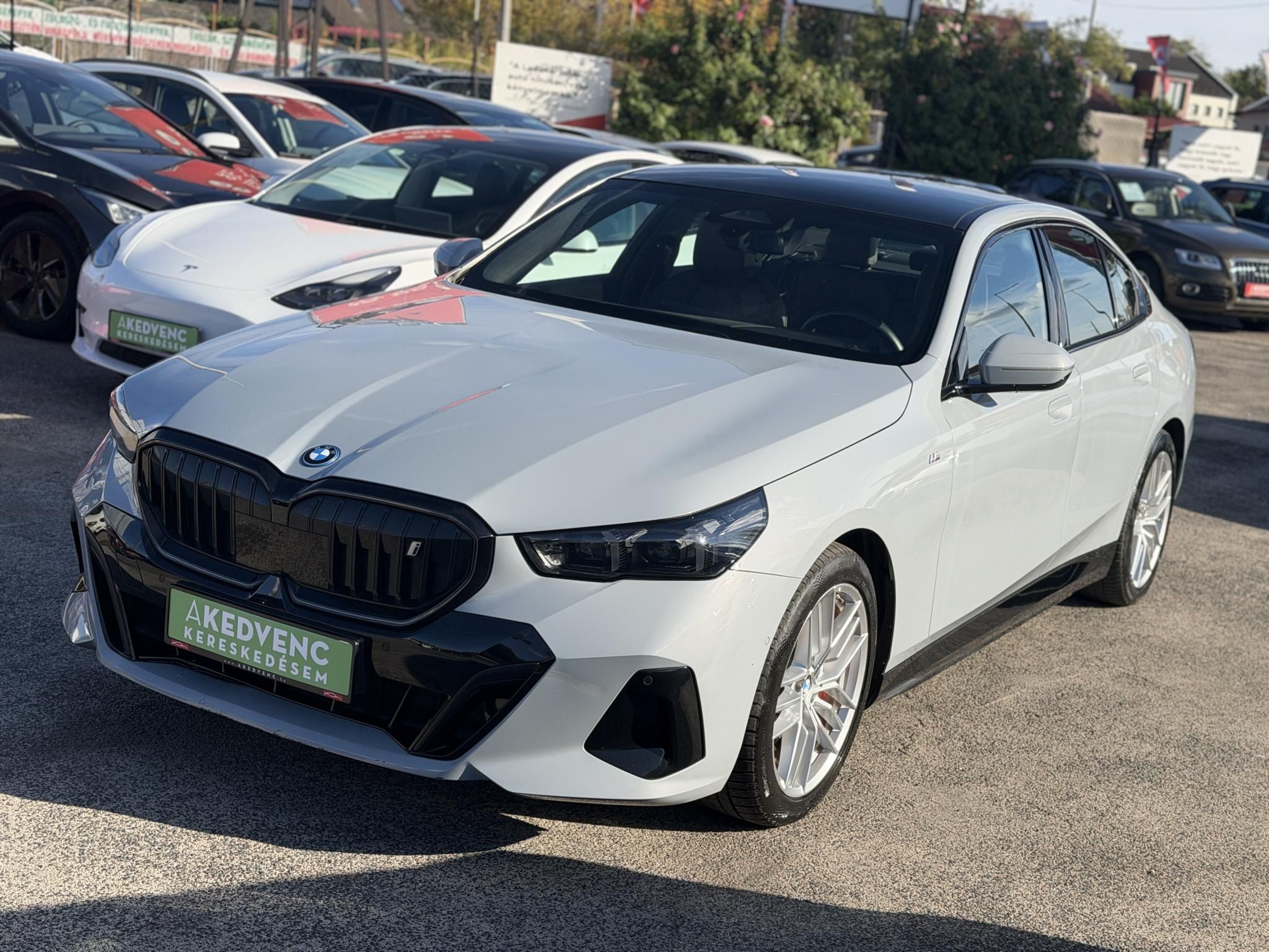 BMW I5 eDrive40 81,2kWh M-sport. Bowers & Wilkins. panorámatető. újszerű állapot!
