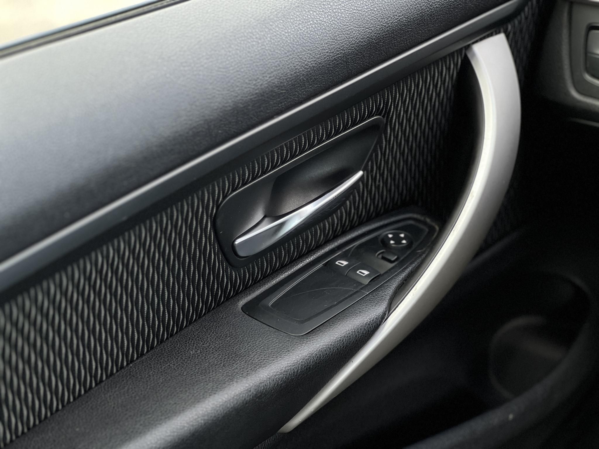 BMW 420d kézi váltó. Prof Navi. rendszeresen szervizelt. xenon. 5L/100km. A legjobb áron!