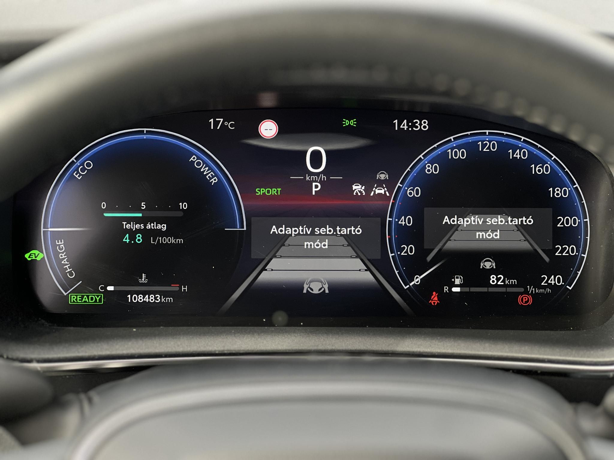 TOYOTA COROLLA Touring Sports 1.8 Hybrid Comfort Business e-CVT 108e km. M.o.-i. 1.tul. sérülésmentes. dokumentált előélet!