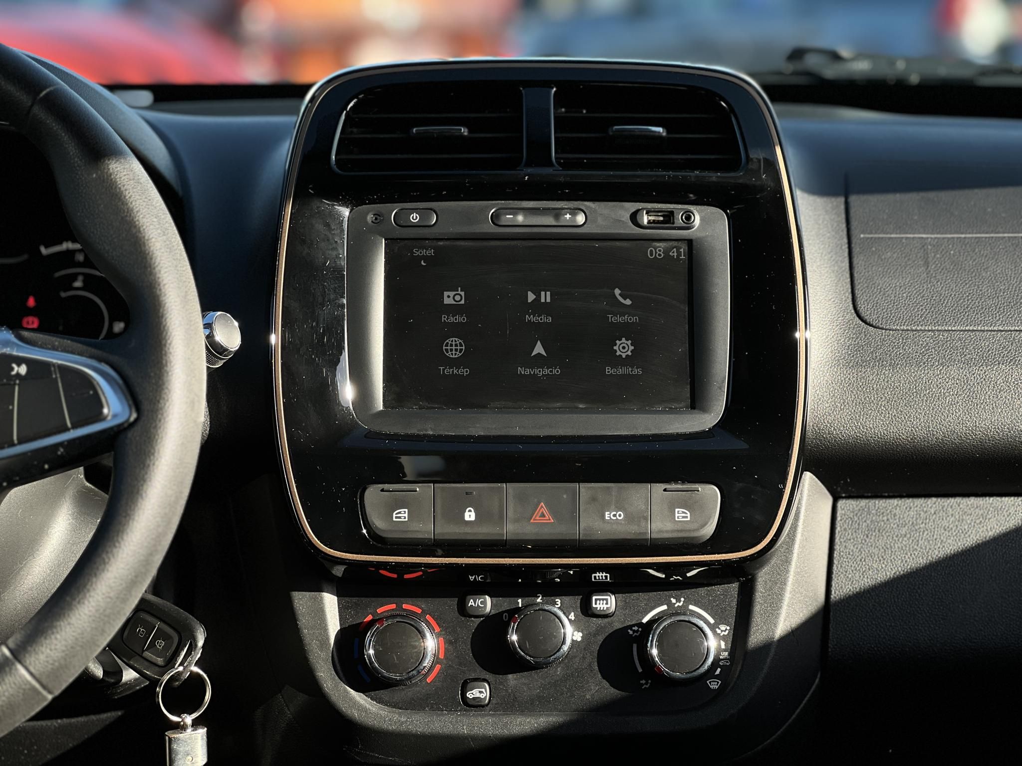 DACIA SPRING Electric 65 Extreme aut. 25e km Végig vezetett szervizkönyv Tolatókamera Carplay!