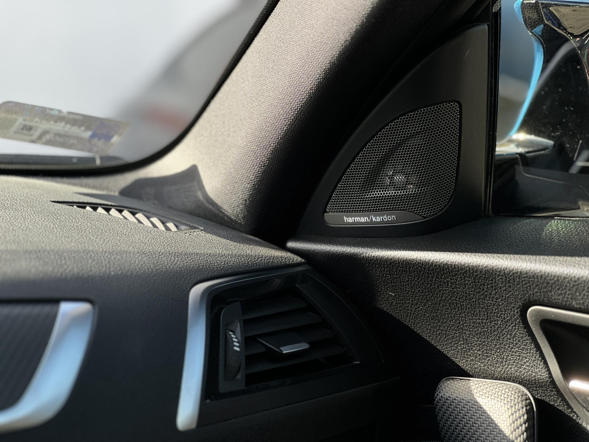 BMW M2 Competition DKG Tuningmentes. magas felszereltség. Apple carplay