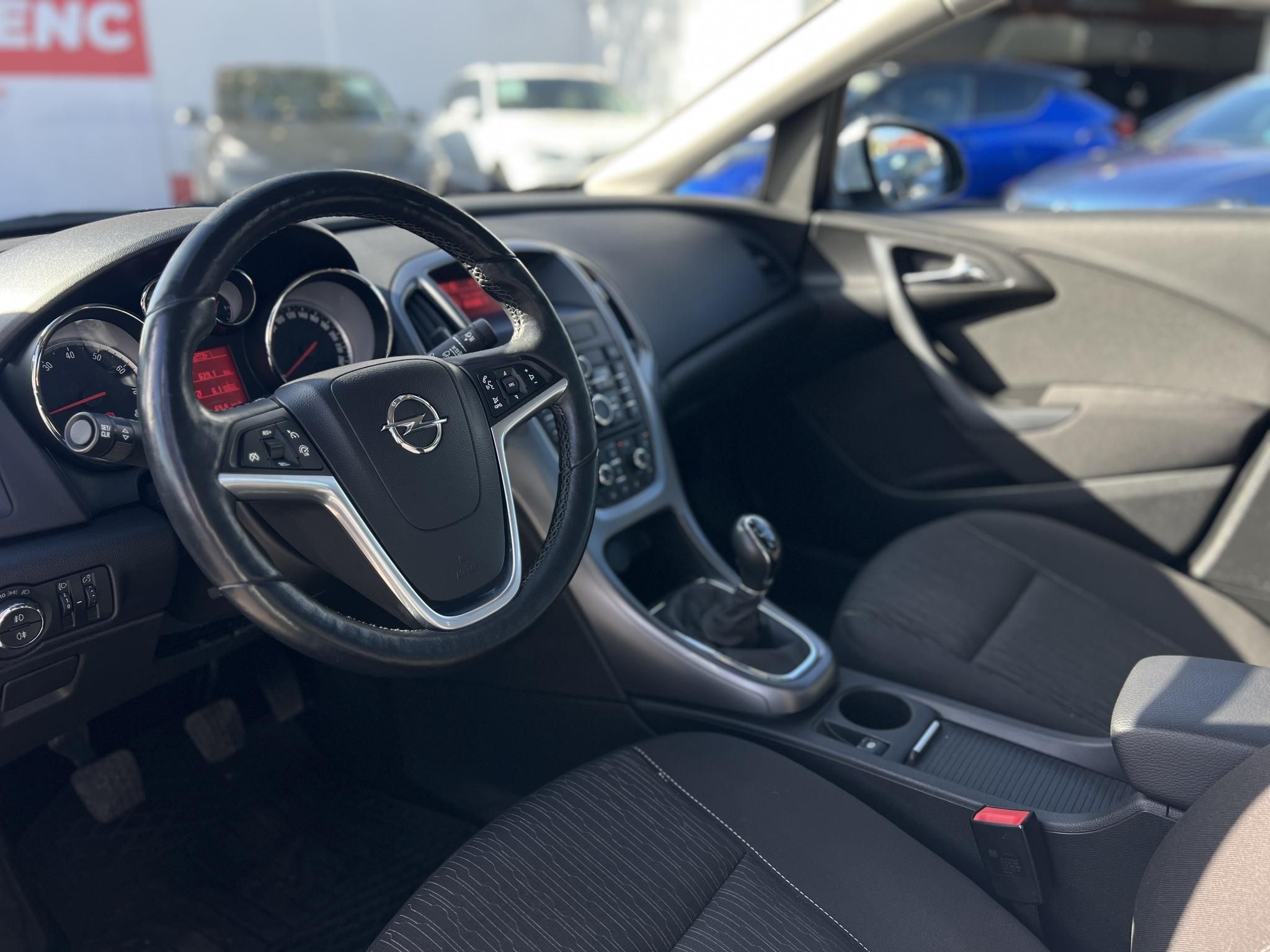 OPEL ASTRA J Sedan 1.4 T Business EURO6
