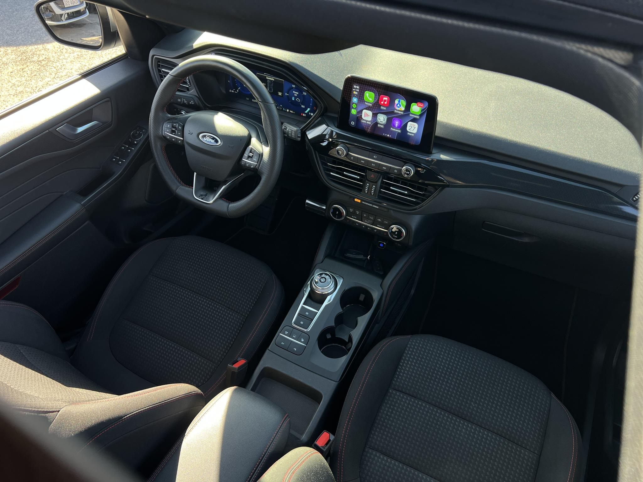 FORD KUGA 2.5 PHEV ST-Line CVT CarPlay. 70km hatótáv