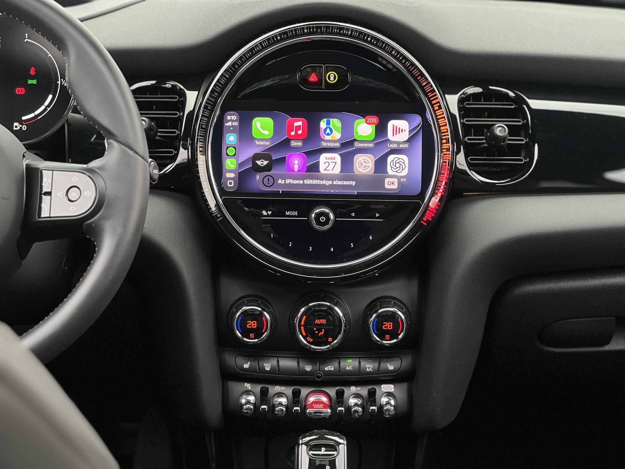 MINI MINI 1.5 Cooper DKG 31e km. panoráma tető. CarPlay